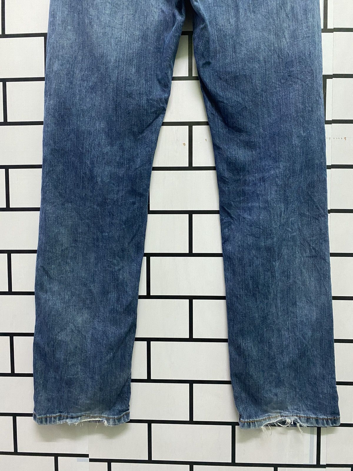 Levi's × Vintage Vintage Levi's 513 distressed jean -L44 Size US 33 - 12 Thumbnail