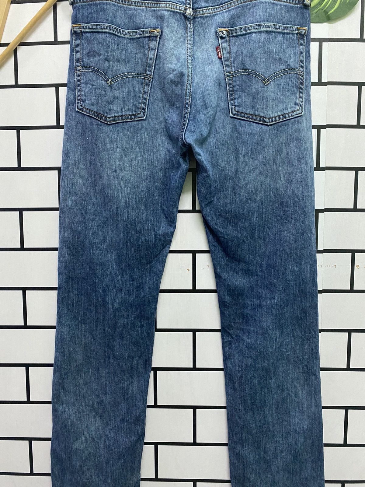 Levi's × Vintage Vintage Levi's 513 distressed jean -L44 Size US 33 - 13 Thumbnail