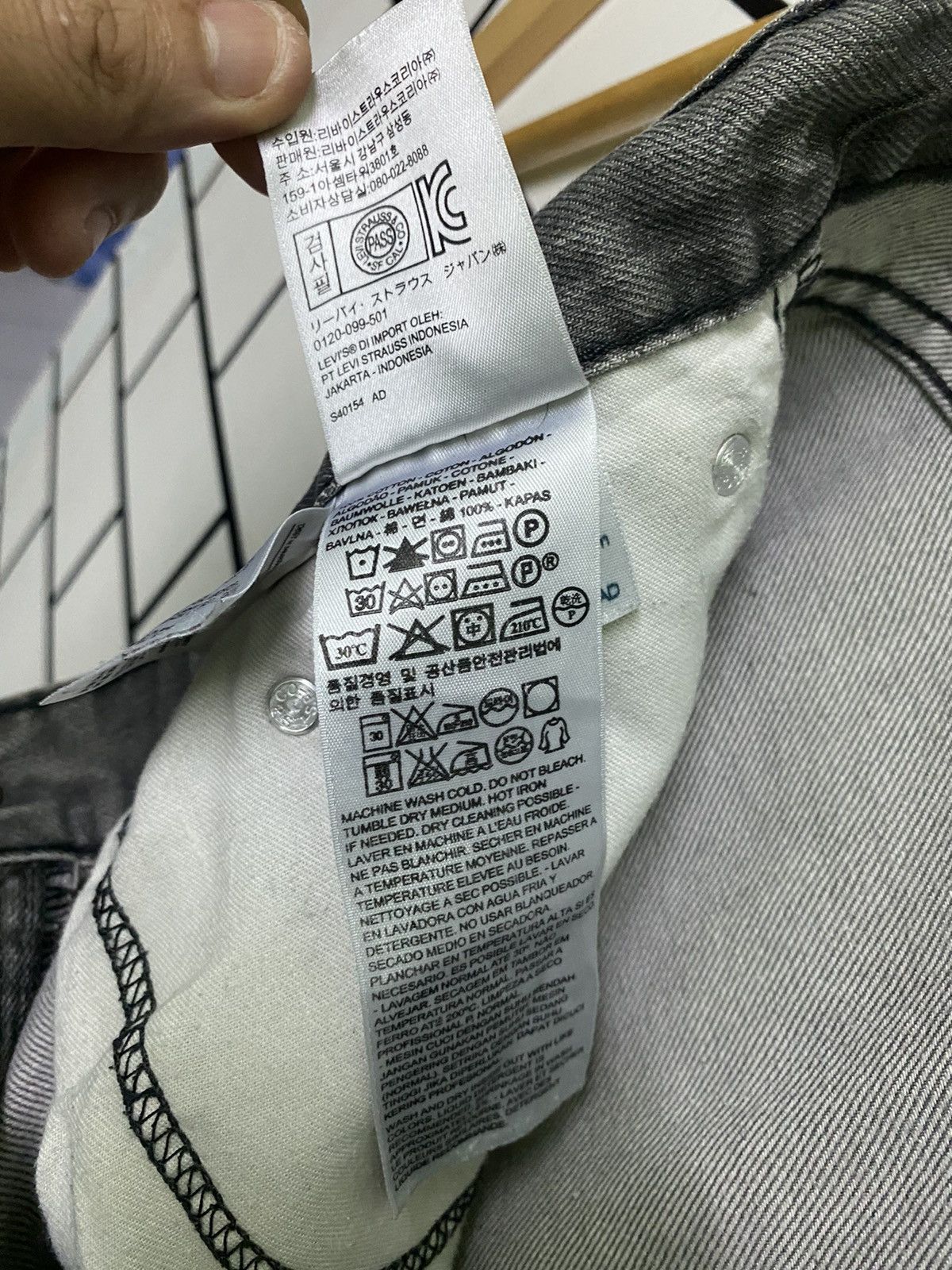Levi's × Vintage Vintage Levi's 508 Grey Stone Earth Distressed Denim -L45 Size US 32 / EU 48 - 15 Thumbnail