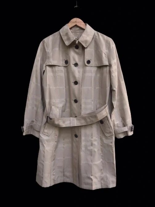 Burberry 🔥 Burberry London Trench Coat Size M / US 6-8 / IT 42-44 - 1 Thumbnail