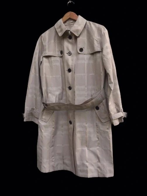 Burberry 🔥 Burberry London Trench Coat Size M / US 6-8 / IT 42-44 - 2 Thumbnail