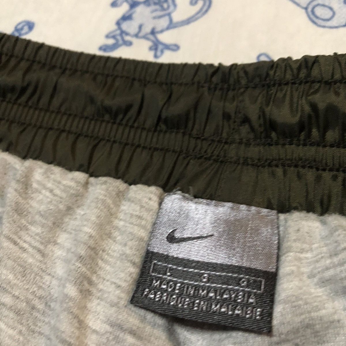 Nike × Vintage Vintage 2000s Nike Green Windbreaker Sweatpants Size US 34 / EU 50 - 3 Thumbnail