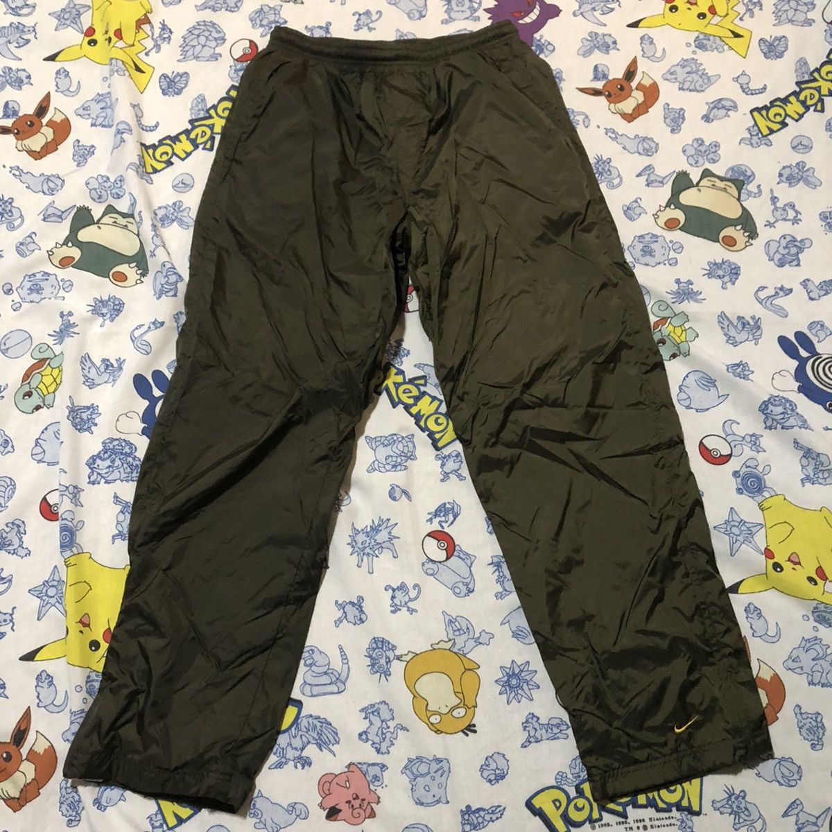 Nike × Vintage Vintage 2000s Nike Green Windbreaker Sweatpants Size US 34 / EU 50 - 1 Thumbnail