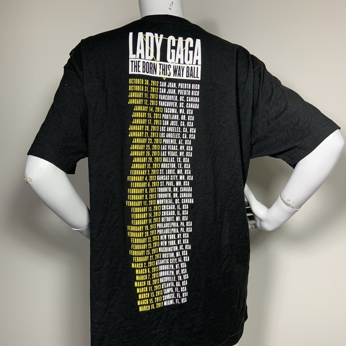 Vintage Lady Gaga Tour Shirt"the born this way ball" Size US XL / EU 56 / 4 - 2 Thumbnail