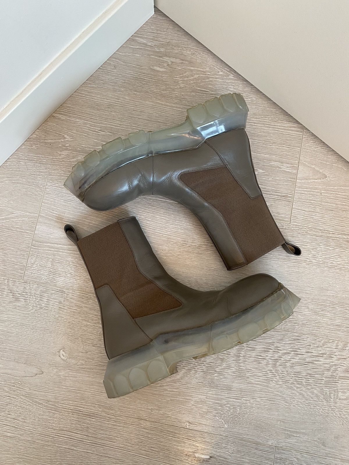 Rick Owens Final drop: Dust Bozo Beetle Tractor Boots Size US 11 / EU 44 - 5 Thumbnail