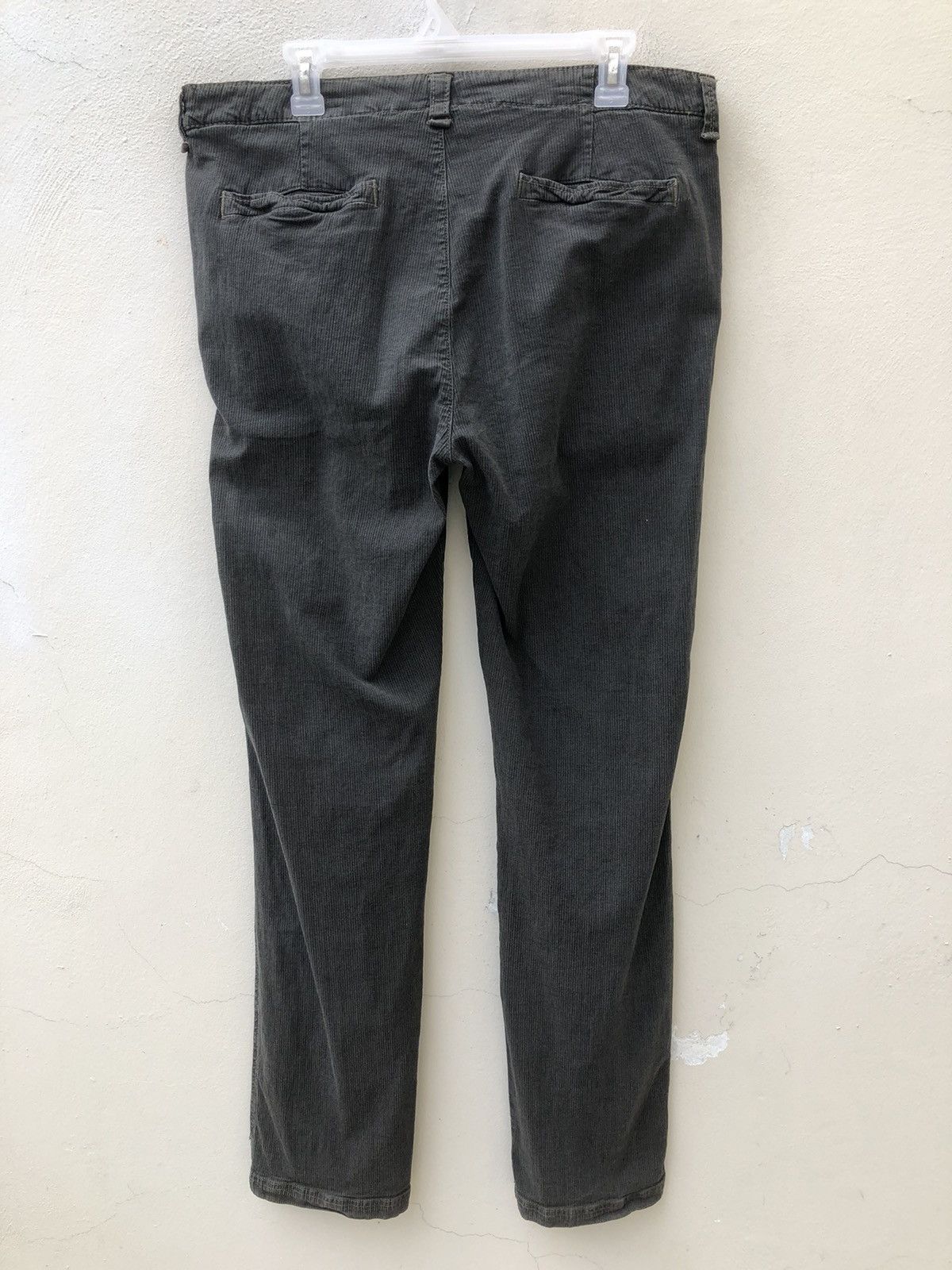 Transit Uomo Transit Uomo Italy Stretchable Striped Corduroy Trouser Pant Size US 36 / EU 52 - 16 Thumbnail