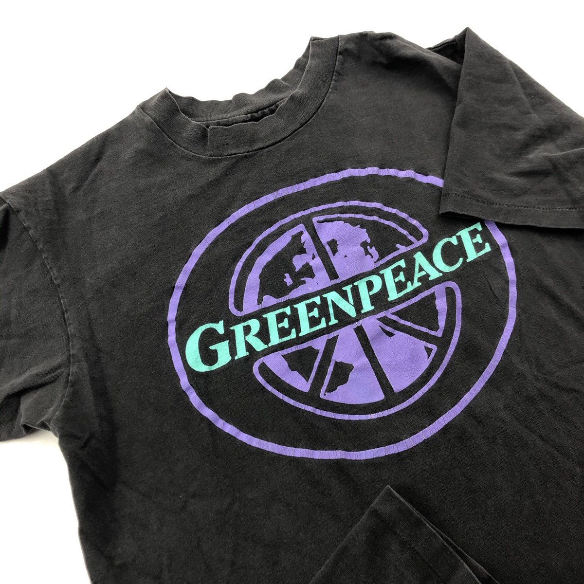 Hanes × Vintage Vintage Green Peace T-Shirt Size Large Size US L / EU 52-54 / 3 - 3 Thumbnail