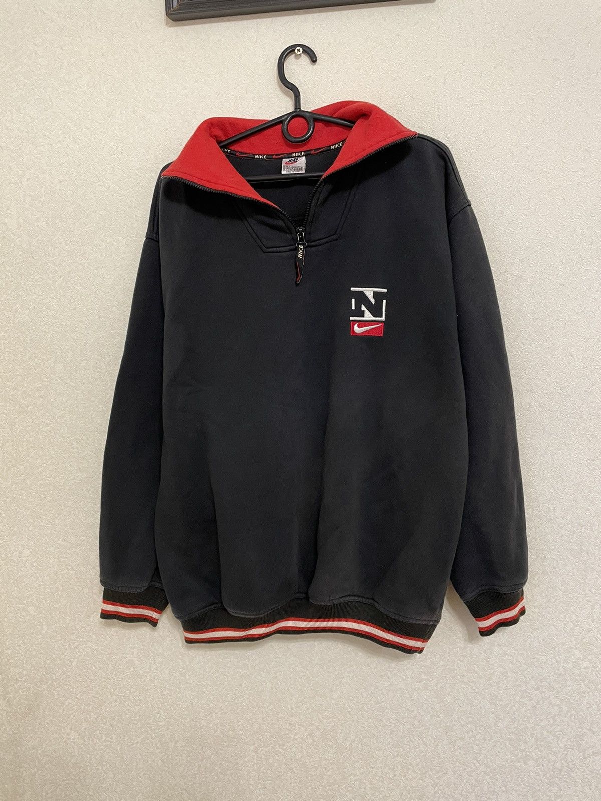 Nike Nike Vintage Sweatshirt Size US L / EU 52-54 / 3 - 1 Thumbnail