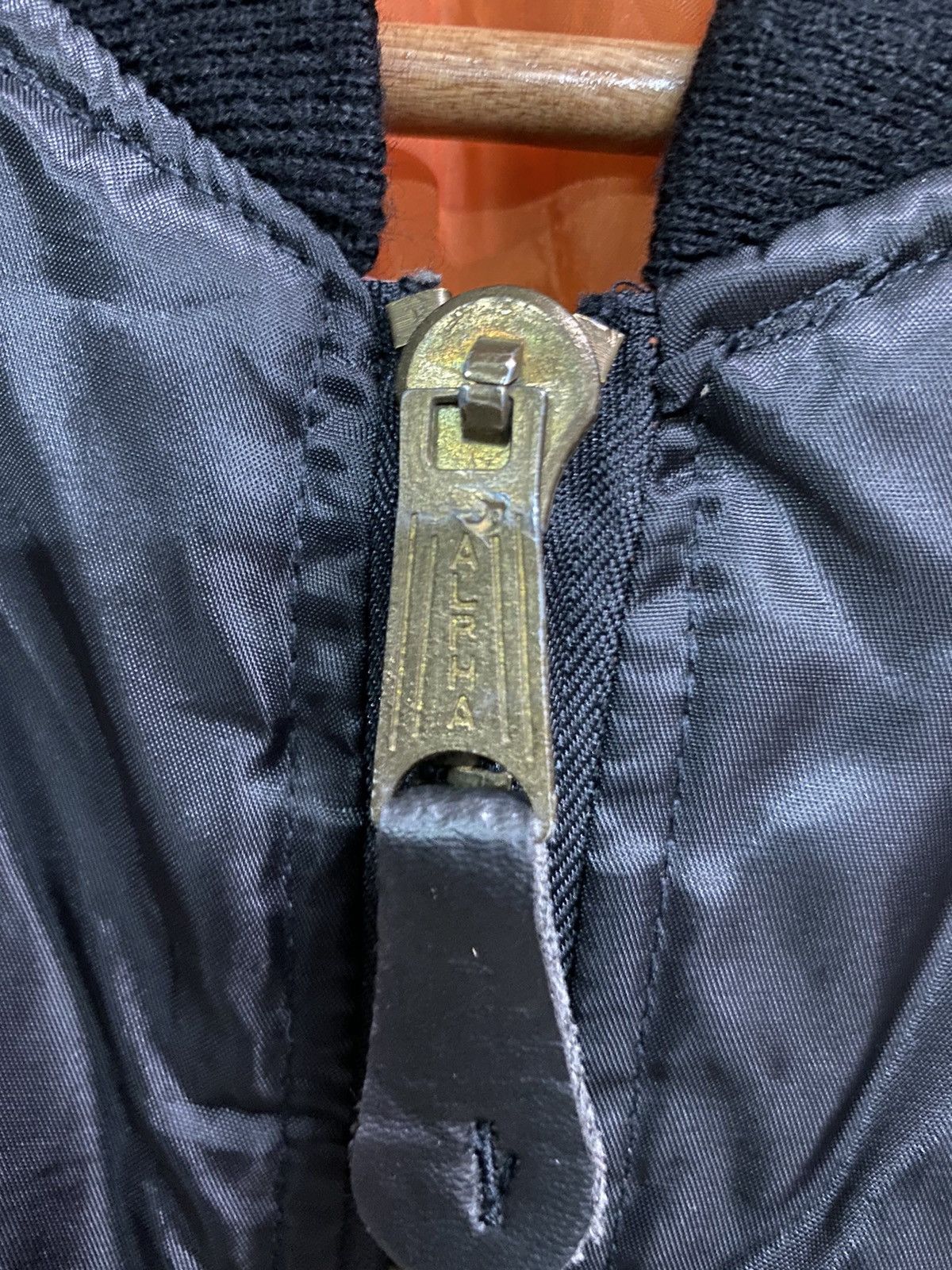 Alpha Industries VTG ALPHA INDUSTRIES X ULTRAMAN MA-1 BOMBER FLIGHT JACKET Size US L / EU 52-54 / 3 - 9 Thumbnail