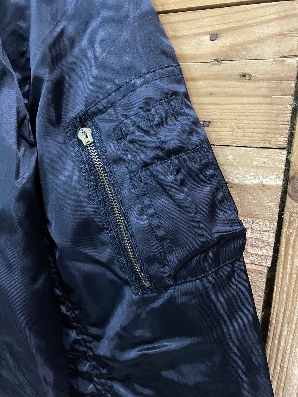 Alpha Industries VTG ALPHA INDUSTRIES X ULTRAMAN MA-1 BOMBER FLIGHT JACKET Size US L / EU 52-54 / 3 - 10 Thumbnail