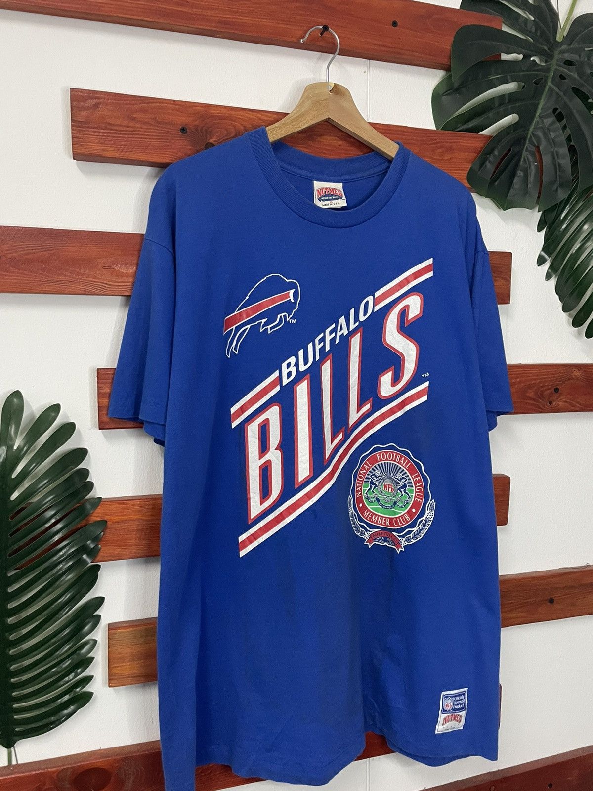 NHL × Nutmeg × Vintage Vintage NFL Buffalo Bills t-shirt Size US XL / EU 56 / 4 - 2 Thumbnail