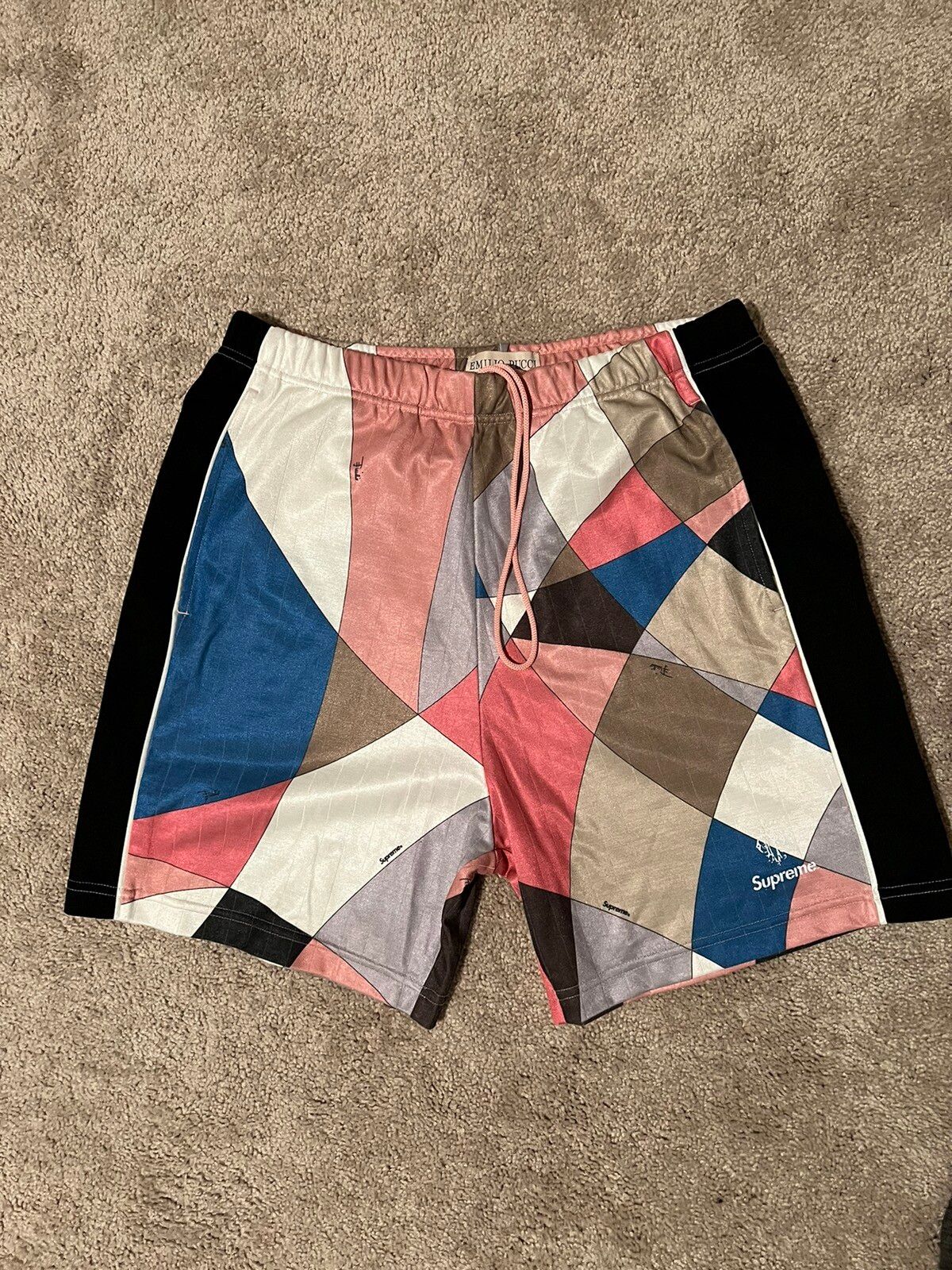 Supreme Supreme x Emilio Pucci Soccer Short (Pink) | Grailed