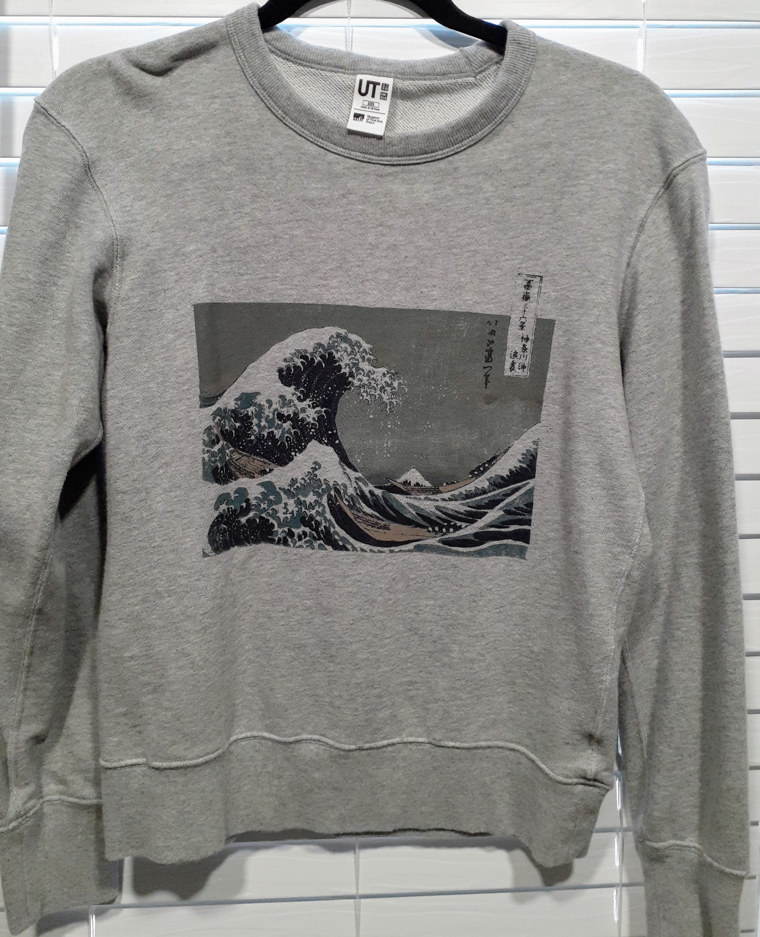 Uniqlo EDO UKIYO-E KATSUSHIKA HOKUSAI LONG-SLEEVE SWEATSHIRT Size US XXS / EU 40 - 1 Preview