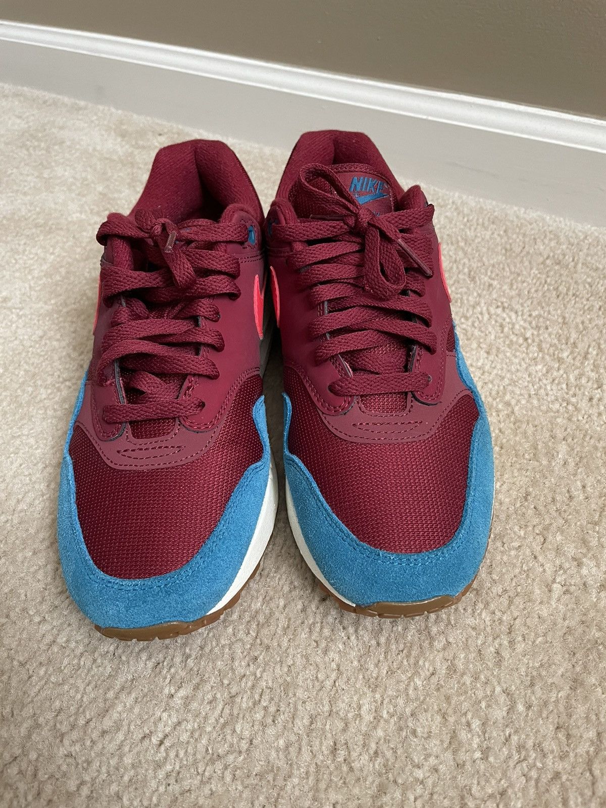 air max 1 burgundy teal
