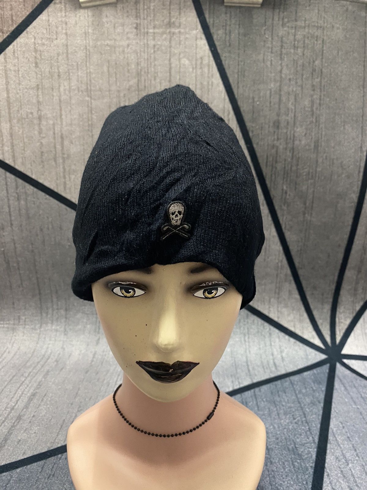Japanese Brand Mark And Lona Sparking Skull Design Reversible Beanie Hat Size ONE SIZE - 5 Thumbnail