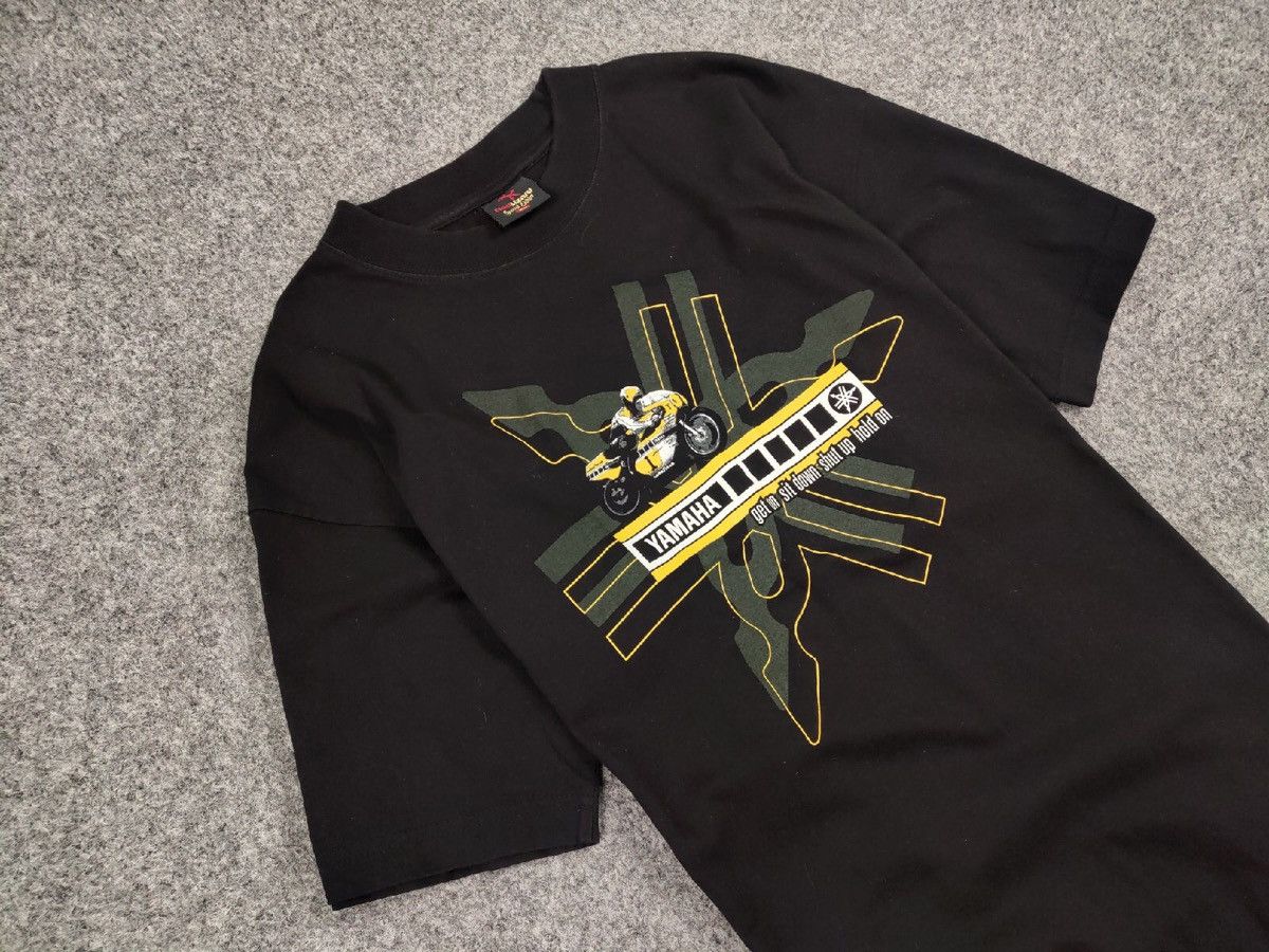Yamaha Vintage Yamaha Kenny Roberts Race Motorcycle T shirt Size US XL / EU 56 / 4 - 6 Thumbnail