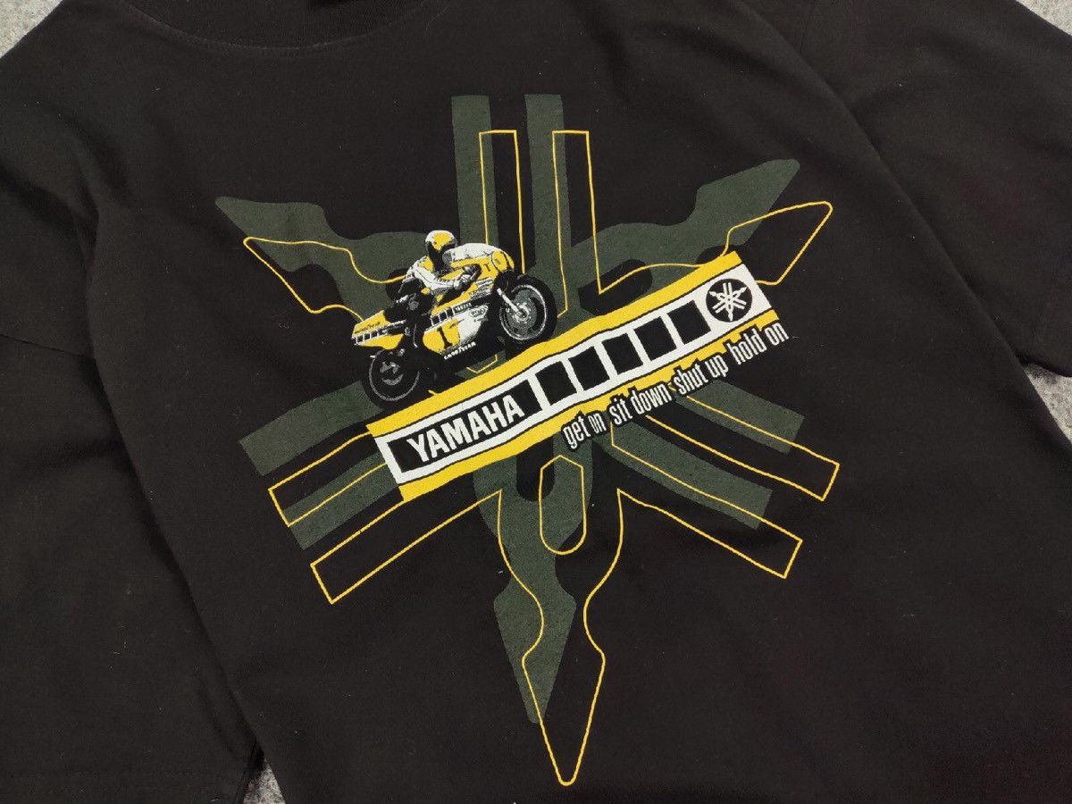 Yamaha Vintage Yamaha Kenny Roberts Race Motorcycle T shirt Size US XL / EU 56 / 4 - 8 Thumbnail