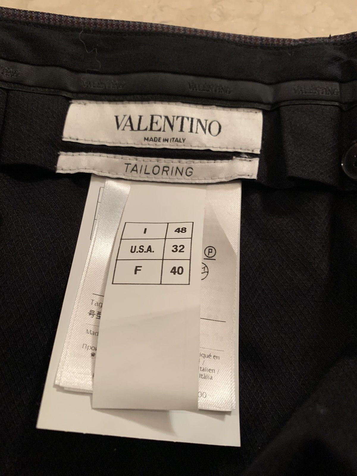 Valentino Valentino blue/red suit Size 38R - 7 Thumbnail