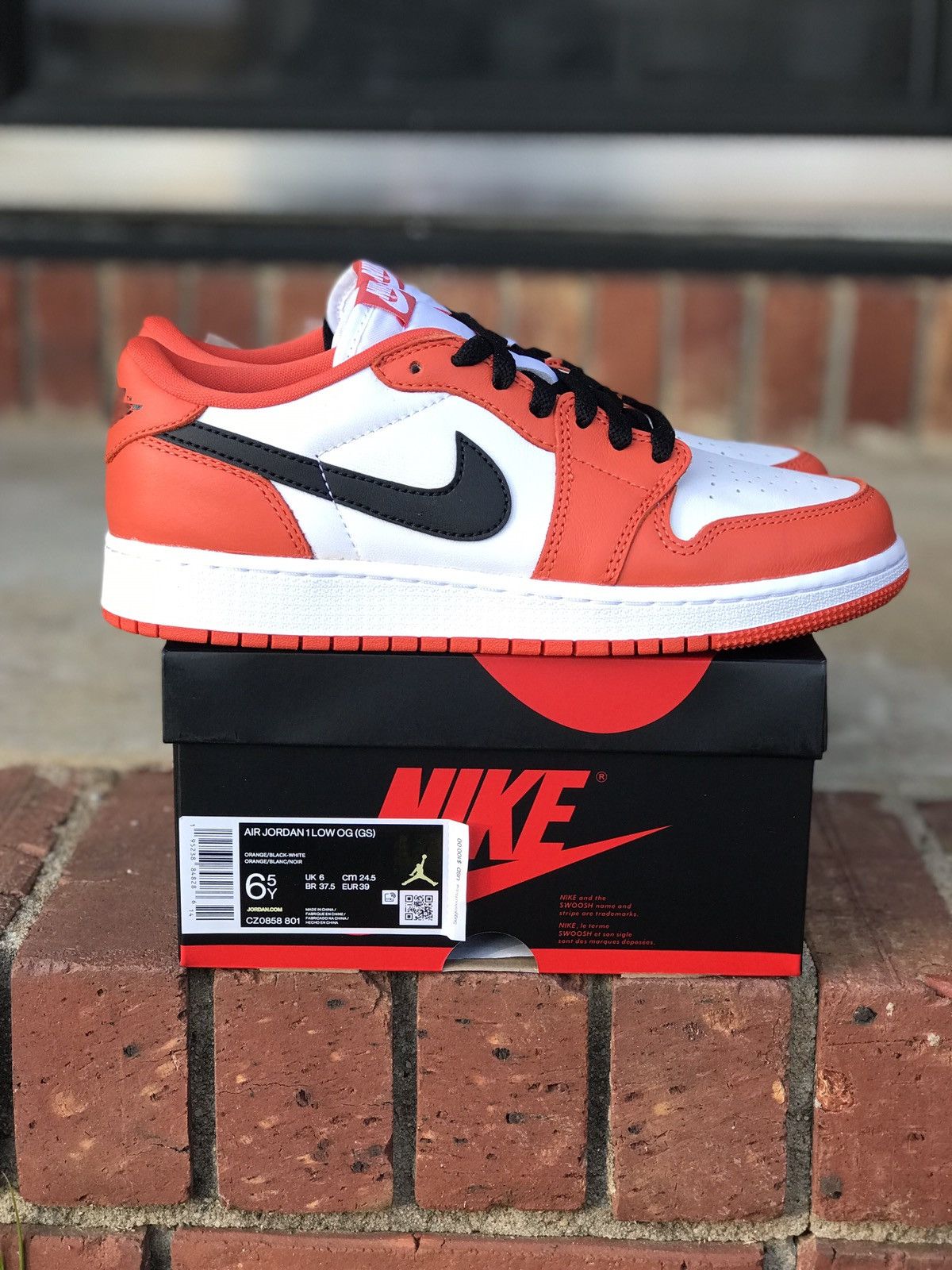 Air Jordan Retro Low OG Shattered Backboard SBB Size