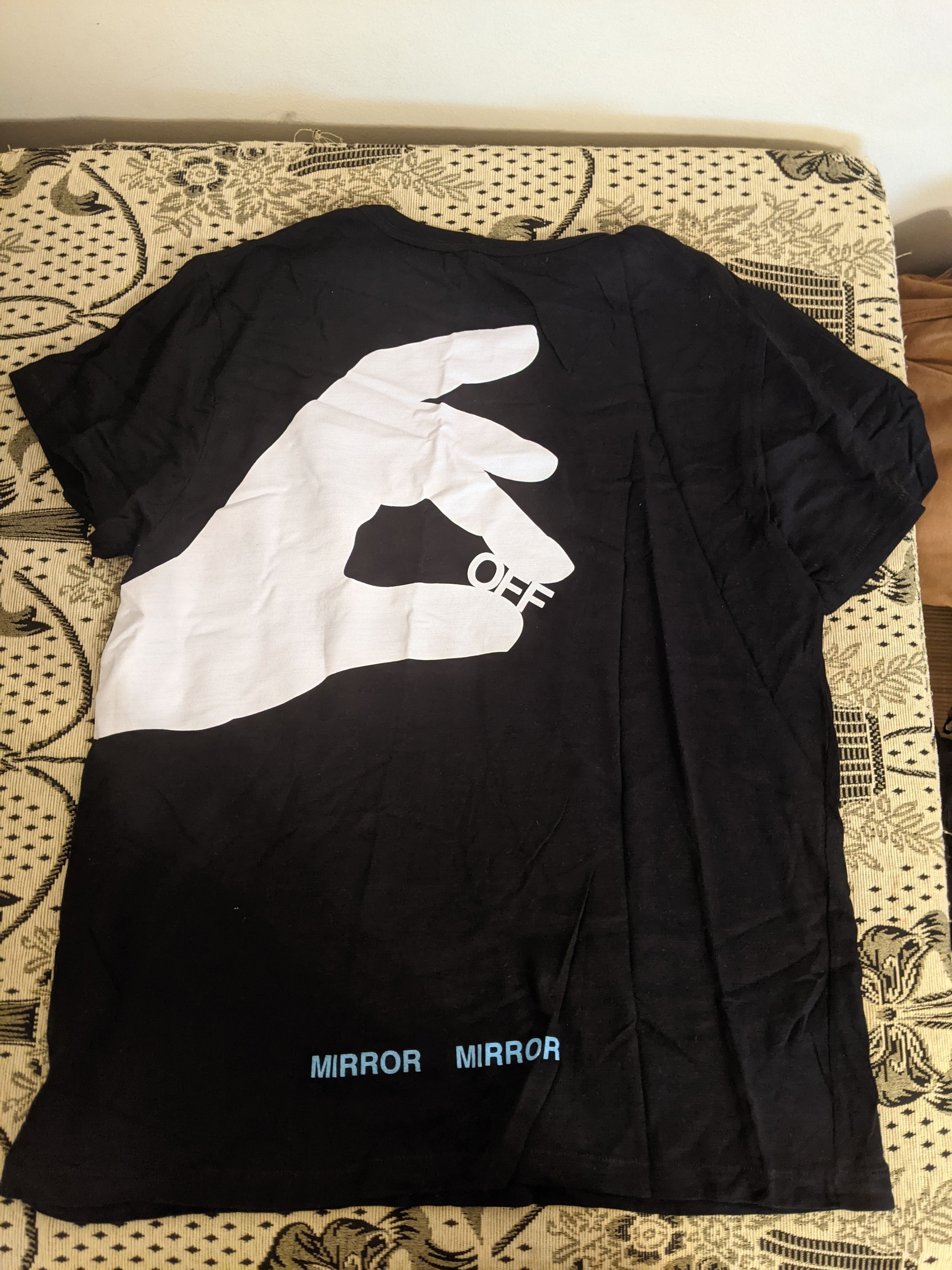 Off white mirror 2024 tee black