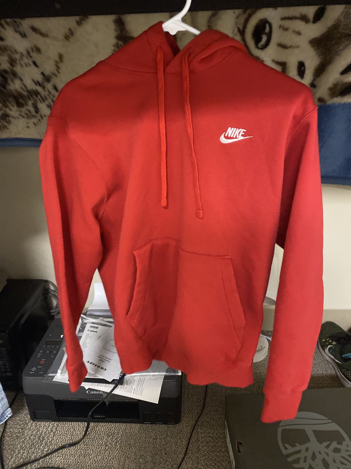 nike men's sportswear club fleece hoodie red