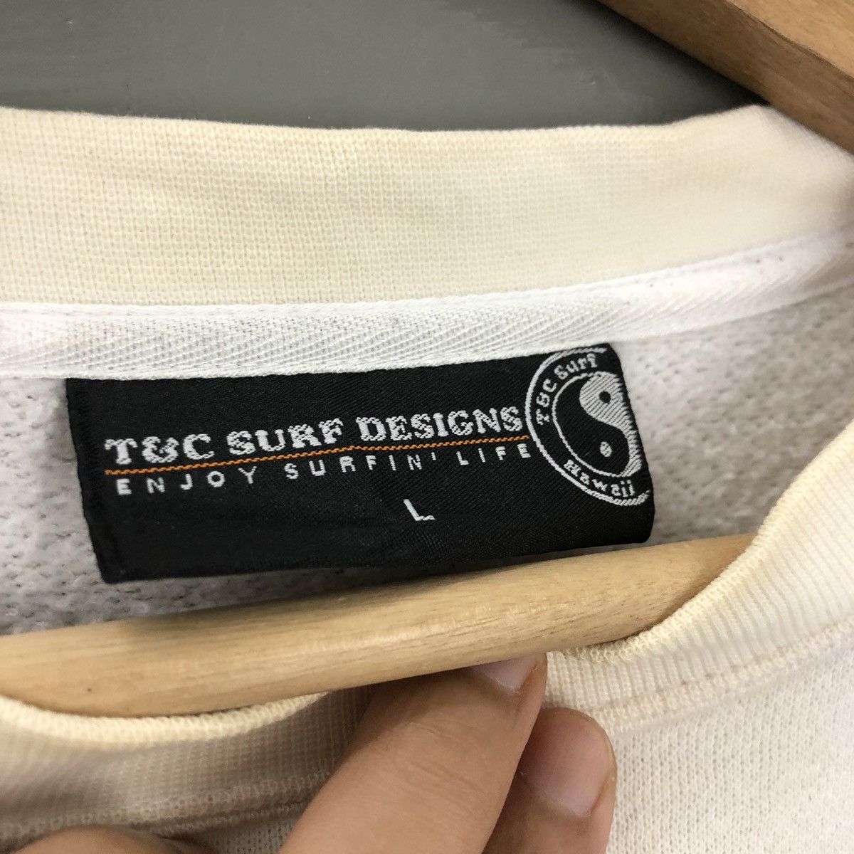 Vintage TnC Hawaii Pearl City Surf Crewneck Sweatshirt Size M Size US M / EU 48-50 / 2 - 11 Thumbnail