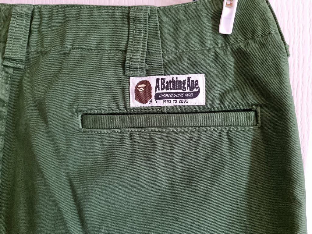 Bape Bape Logo Shorts Size US 40 / EU 56 - 2 Thumbnail