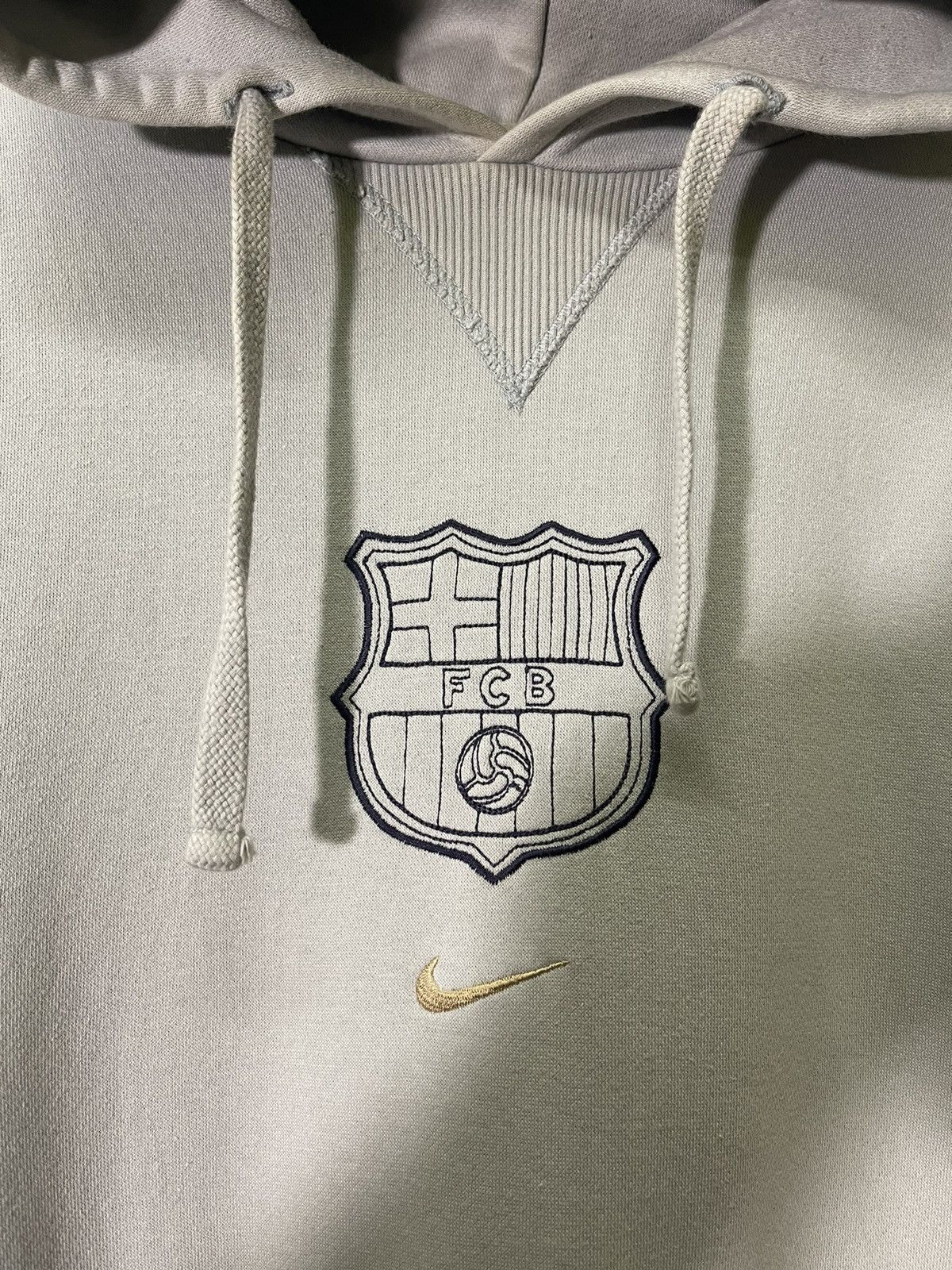 Nike VINTAGE NIKE FC BARCELONA HOODIE JACKET Size US L / EU 52-54 / 3 - 4 Thumbnail
