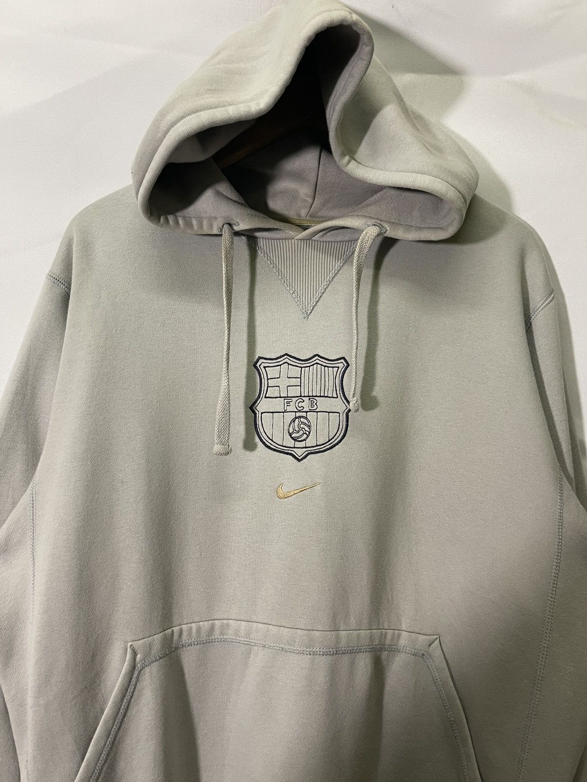 Nike VINTAGE NIKE FC BARCELONA HOODIE JACKET Size US L / EU 52-54 / 3 - 3 Thumbnail