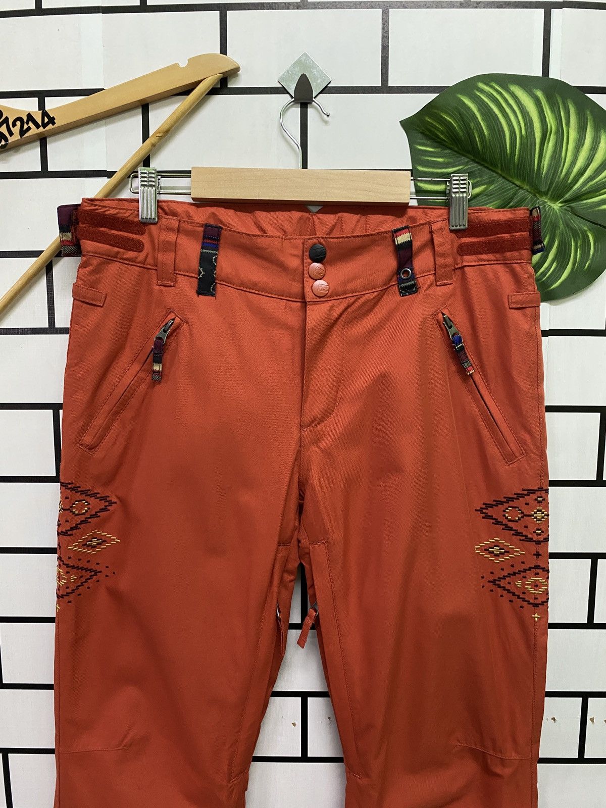 Billabong Billabong outwear waterproof snowboard native ski pant Size US 31 - 3 Thumbnail