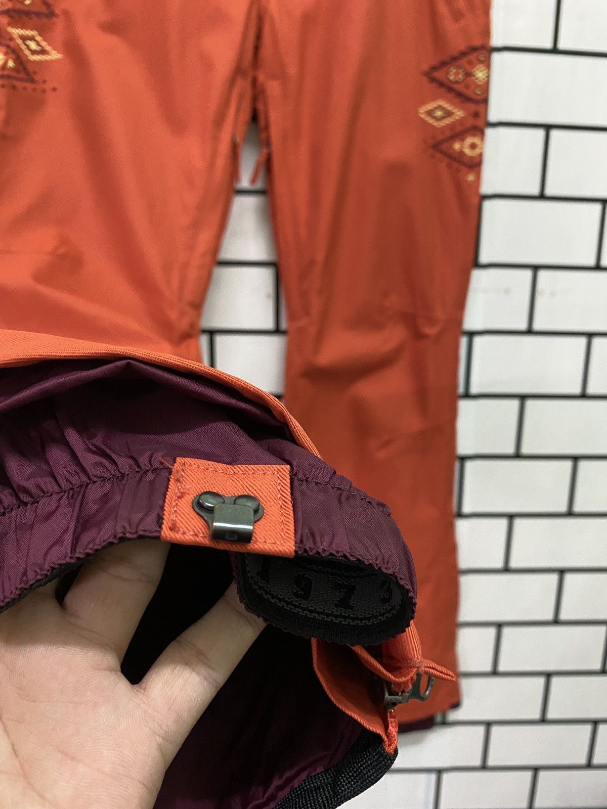 Billabong Billabong outwear waterproof snowboard native ski pant Size US 31 - 13 Thumbnail