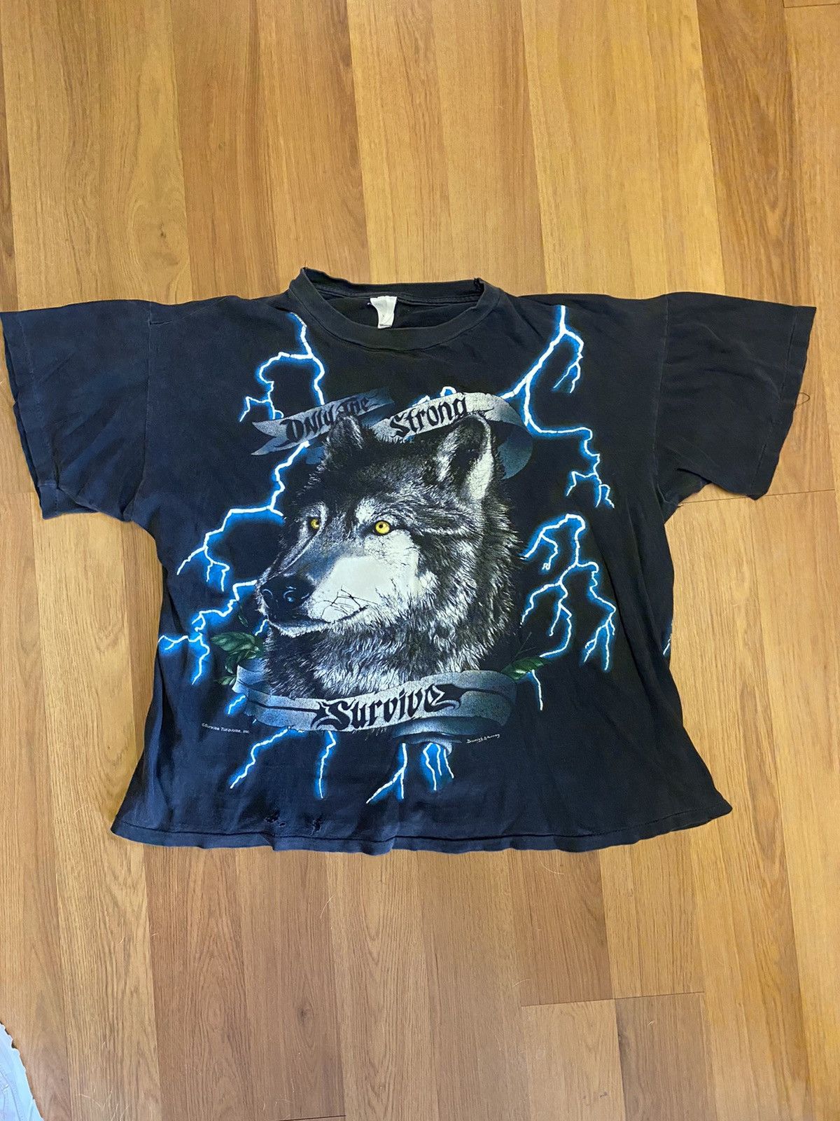 Vintage American Thunder Wolf Tee