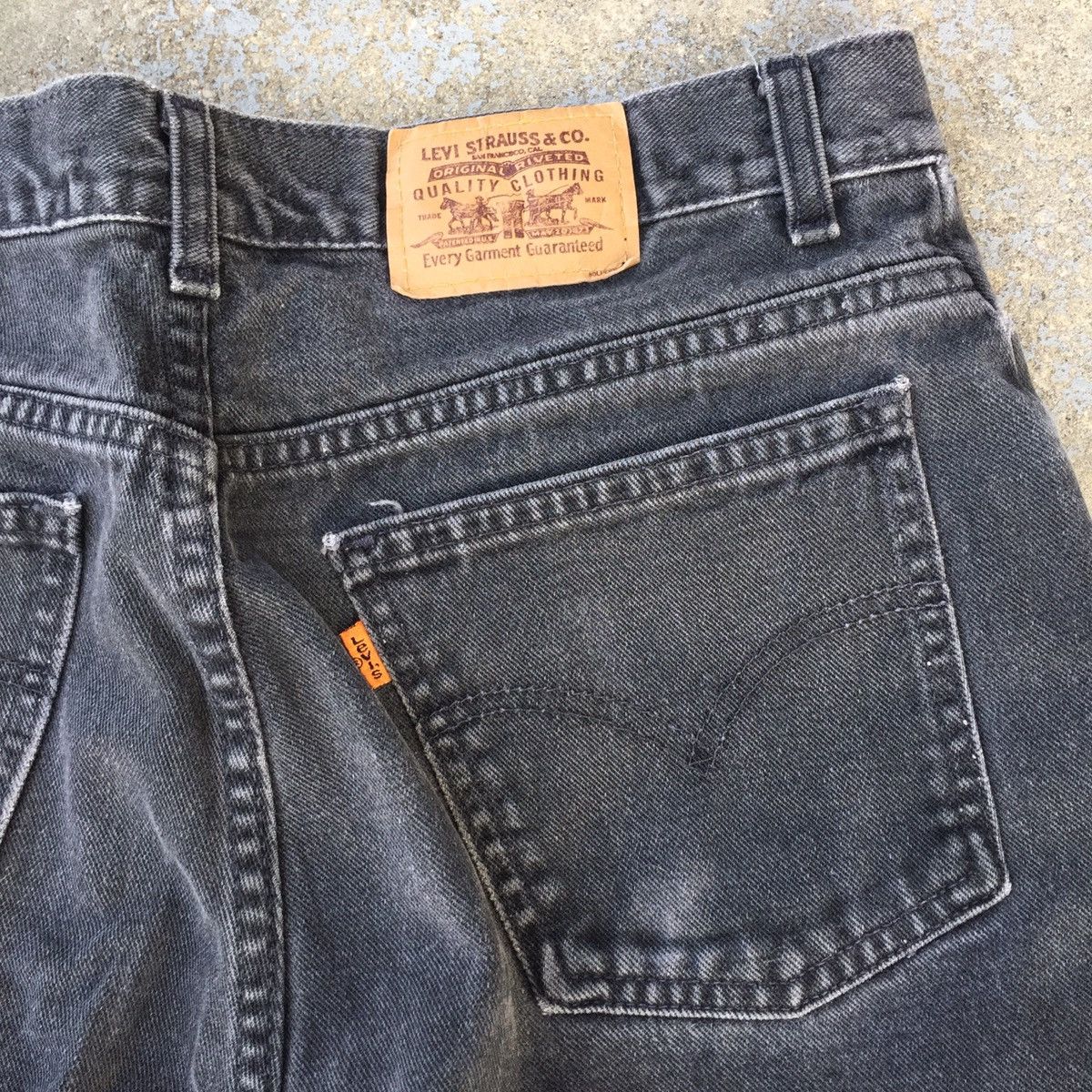 Levi's × Vintage Vintage 90s Levi’s Orange Tab Jeans Size US 34 / EU 50 - 2 Thumbnail