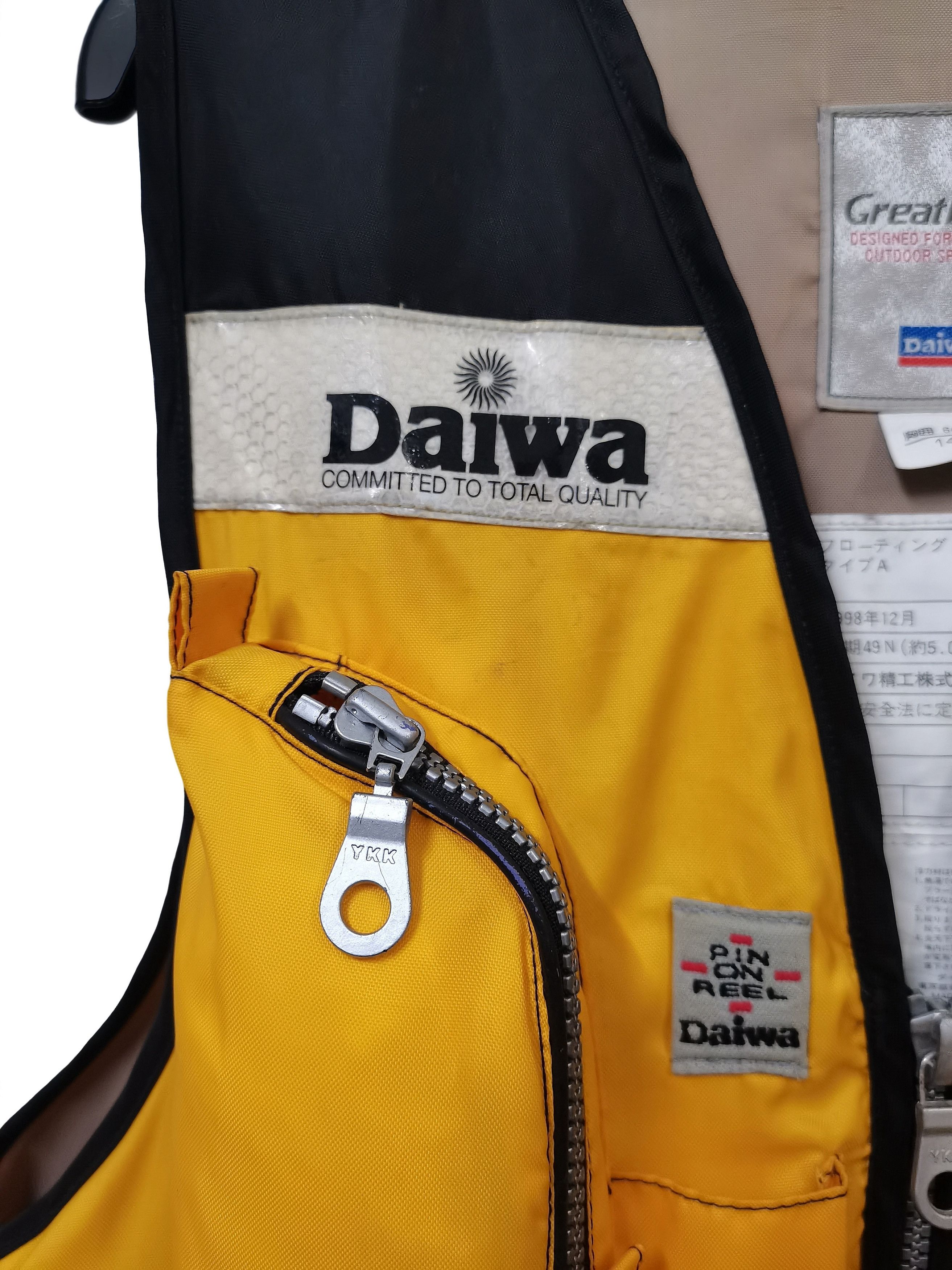 DAIWA 🔥🔥🔥Daiwa GreatBanff Fishing Gear Vest Life Jacket Rare Size US S / EU 44-46 / 1 - 13 Thumbnail