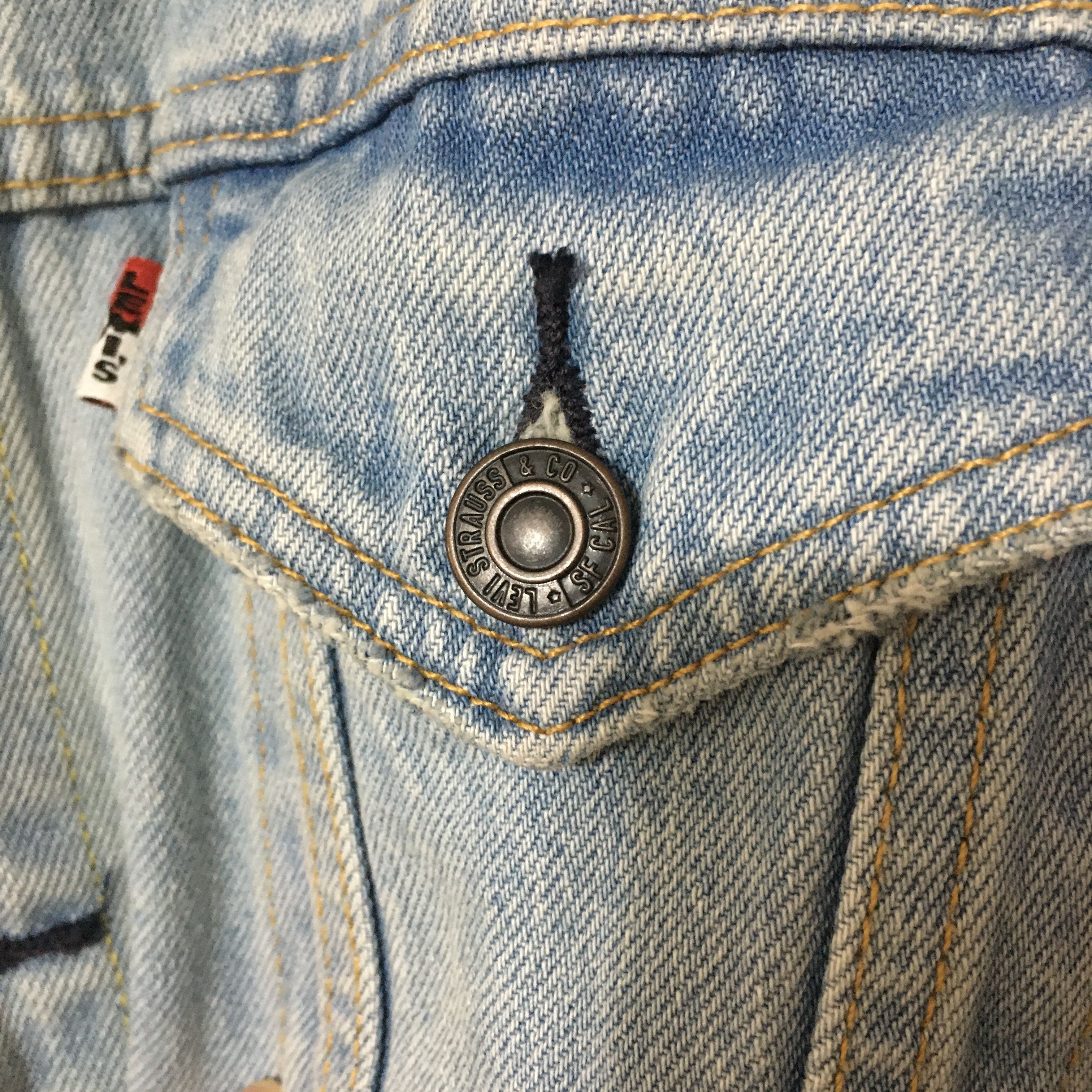 Levi's × Pokemon Levis x Pokémon Vintage Trucker Jacket DS Size US L / EU 52-54 / 3 - 7 Thumbnail