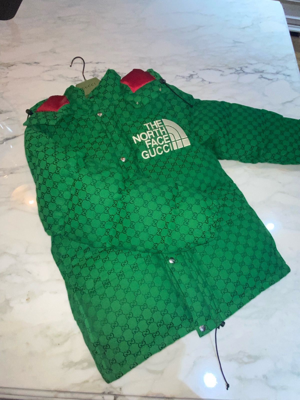 新品 Gucci x The North Face 22AW GG ダウンJKT - メルカリ