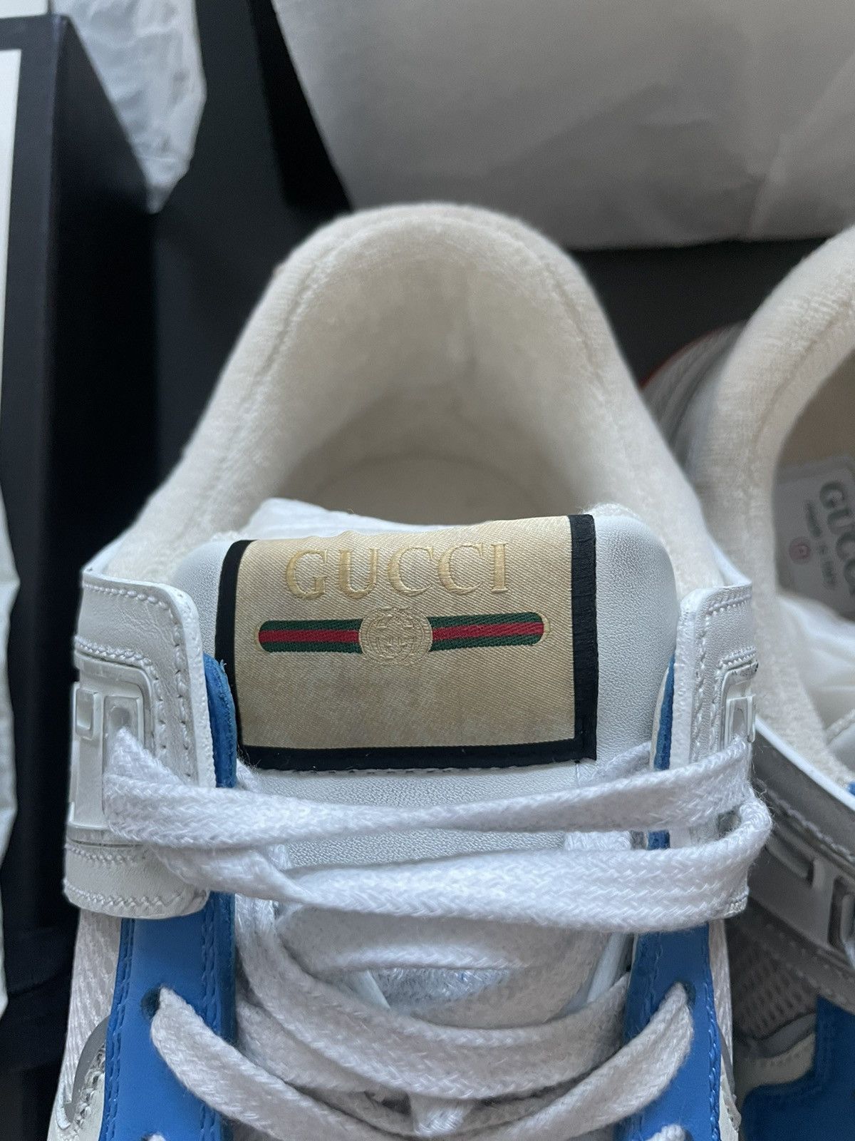 Gucci Runway Limited Edition Gucci Logo Sneakers Limited Edition Size US 11 / EU 44 - 14 Thumbnail