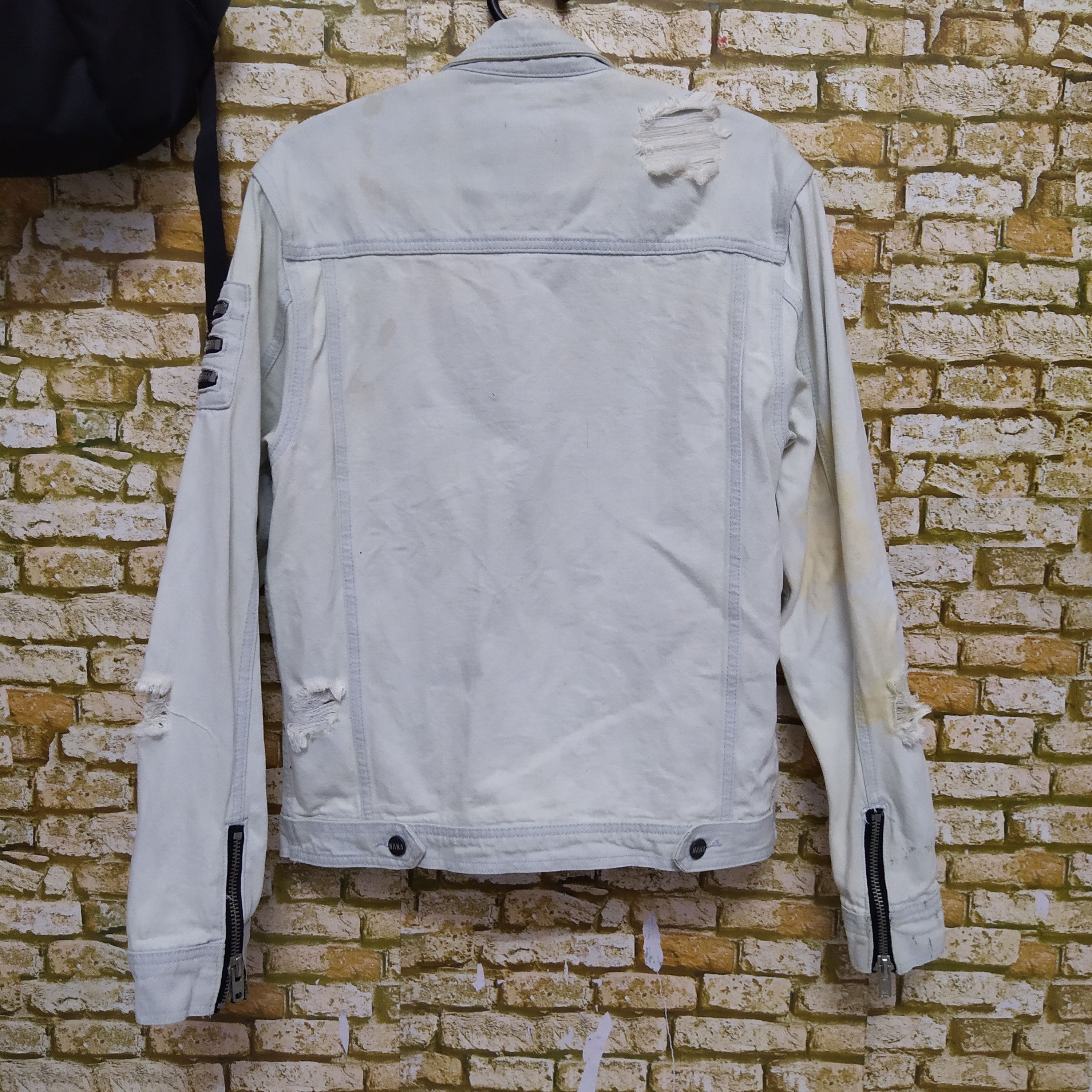 NANA JUDY NANA JUDY ZIPPER DISTRESSED JACKET DENIM (D399) Size US M / EU 48-50 / 2 - 9 Thumbnail