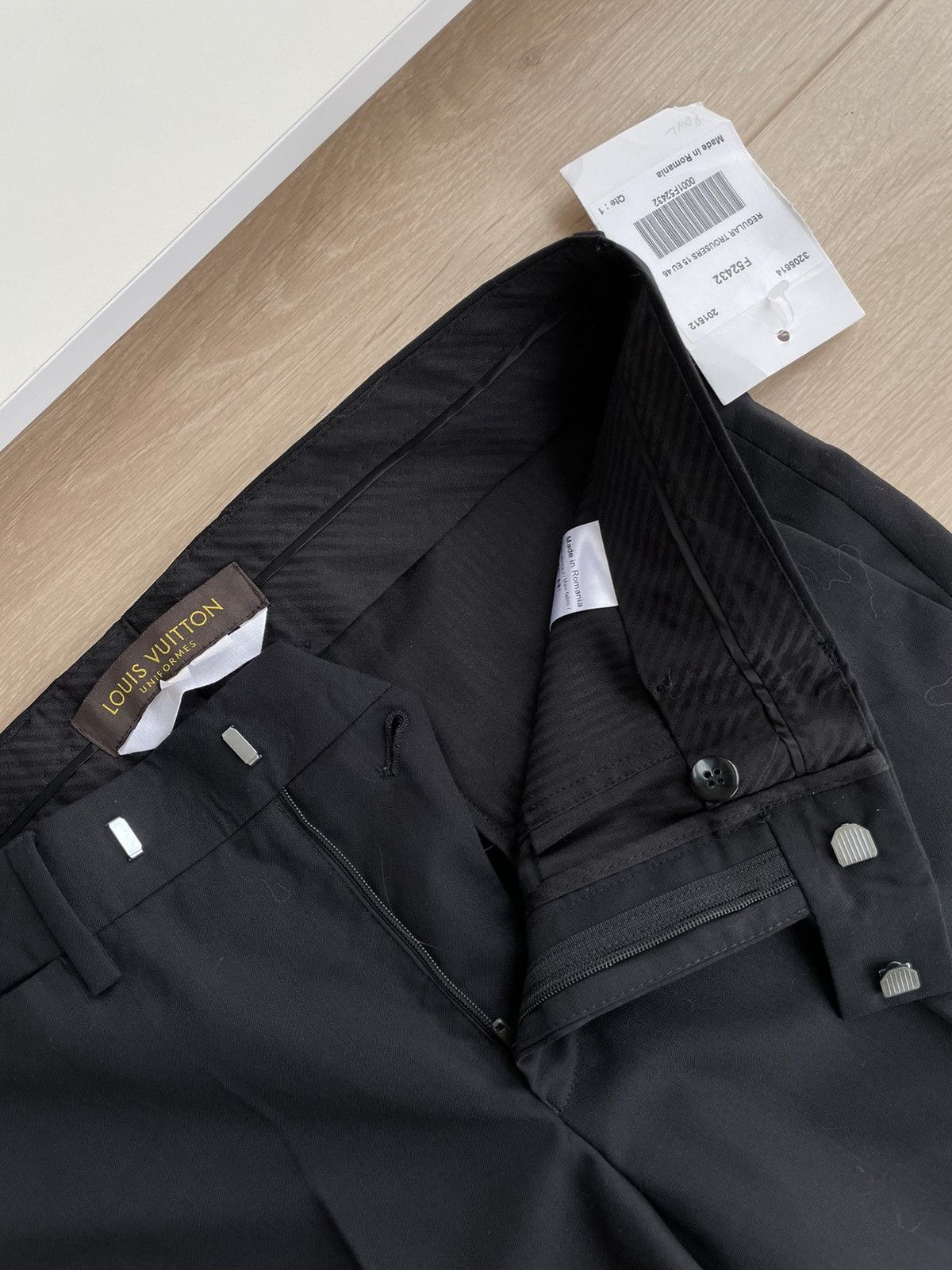 Louis Vuitton Louis Vuitton Uniforms Regular Trousers Made In Romania Size 46S - 5 Thumbnail