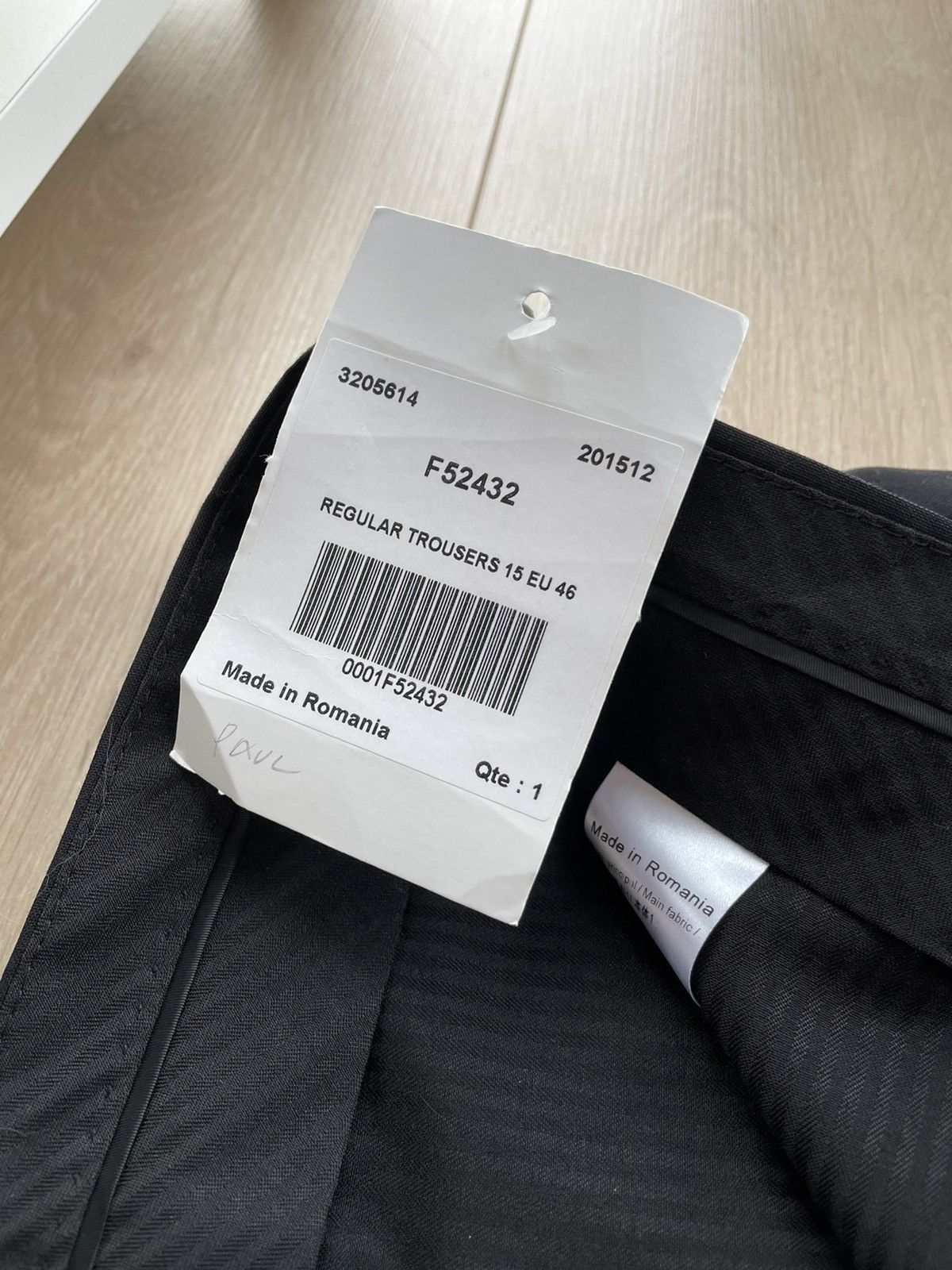 Louis Vuitton Louis Vuitton Uniforms Regular Trousers Made In Romania Size 46S - 8 Thumbnail