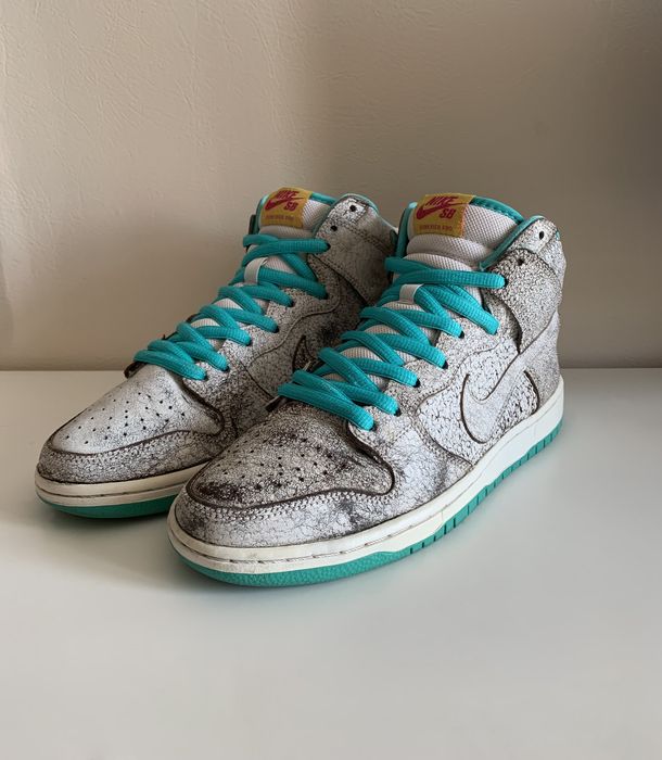 dunk high flamingo