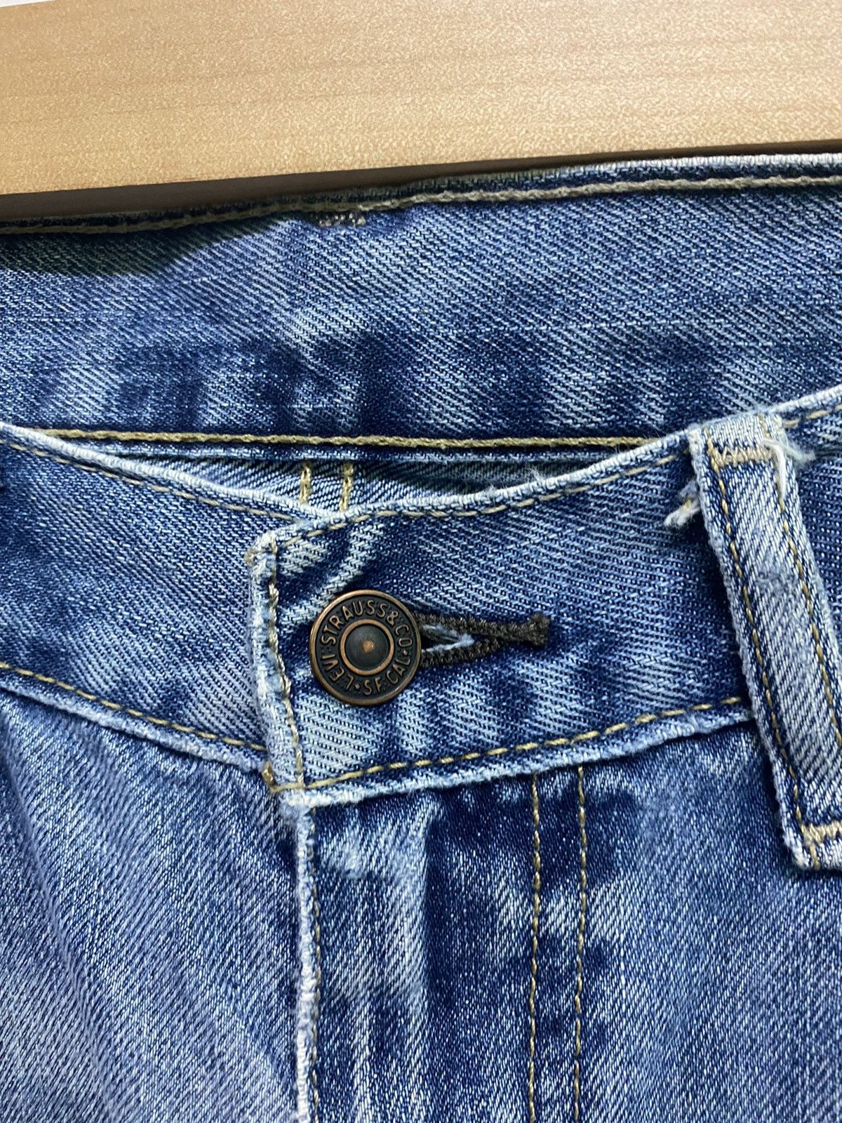 Levi's × Vintage Vintage Levis 505 Distressed Denim -L47 Size US 33 - 4 Thumbnail