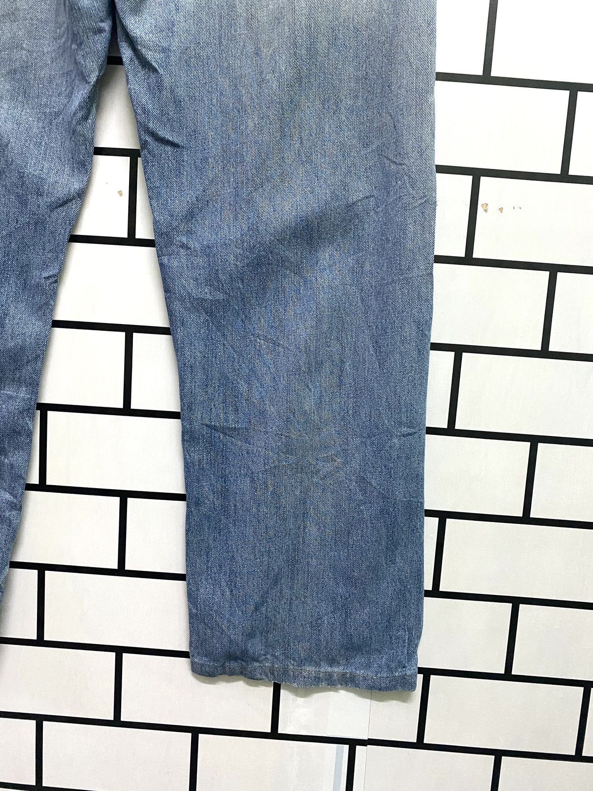Levi's × Vintage Vintage Levis 505 Distressed Denim -L47 Size US 33 - 16 Thumbnail