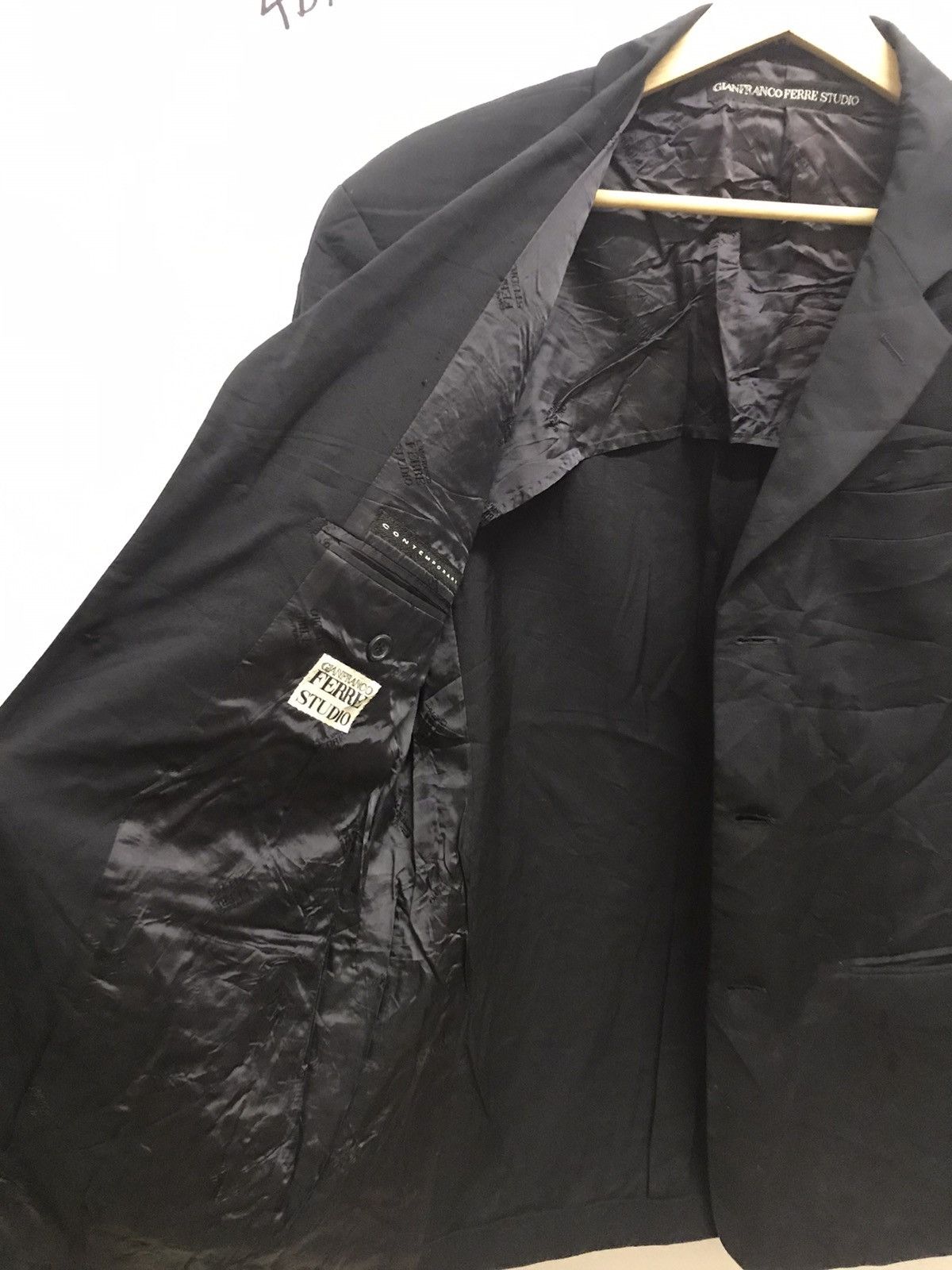 Gianfranco Ferre Gianfranco Ferre Blazer Size 36S - 3 Thumbnail