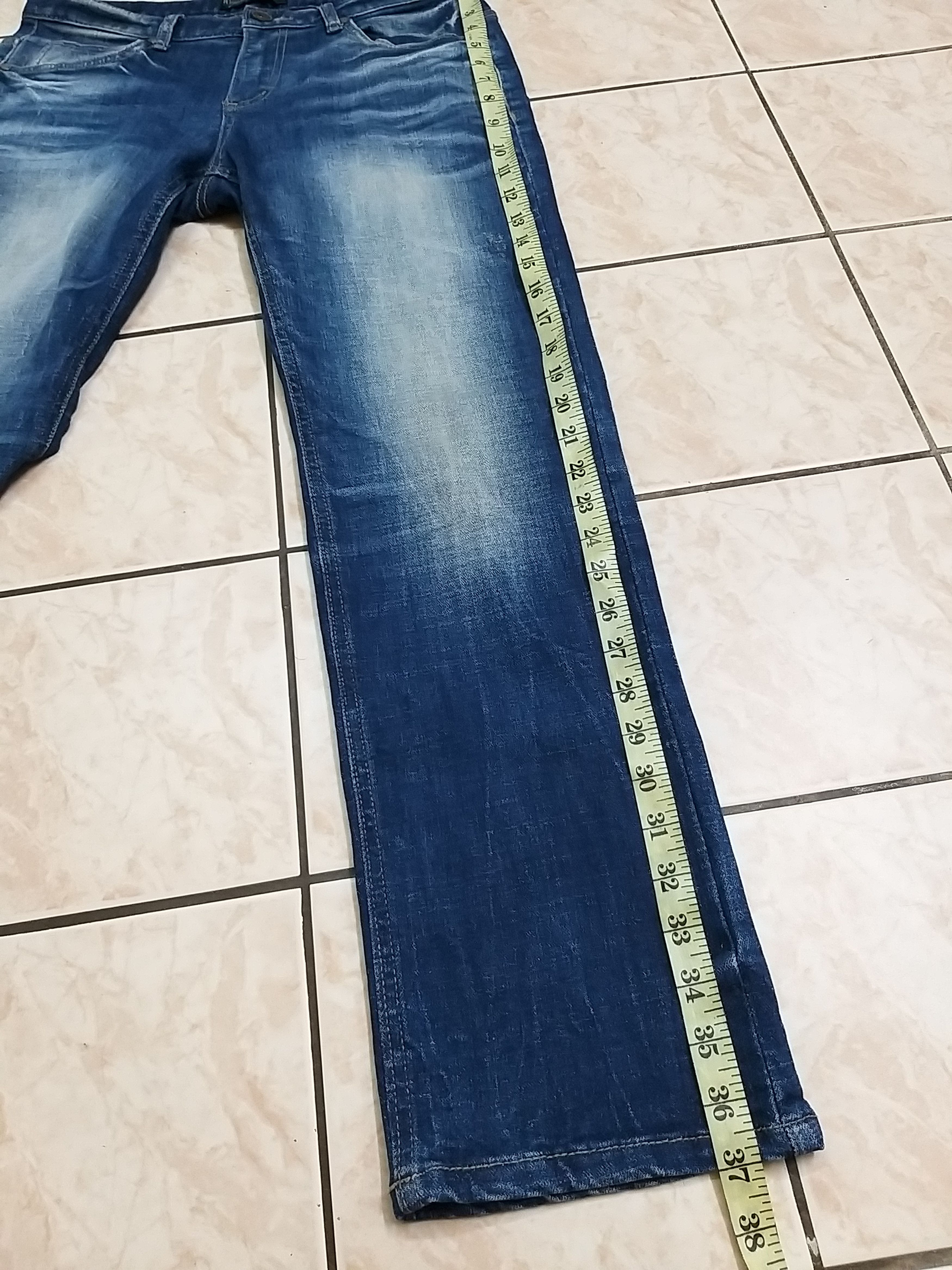 Japanese Brand ARCHIVE JAPANESE CULTURE RED PEPPER SKULL DISTRESSED JEANS Size US 32 / EU 48 - 9 Thumbnail