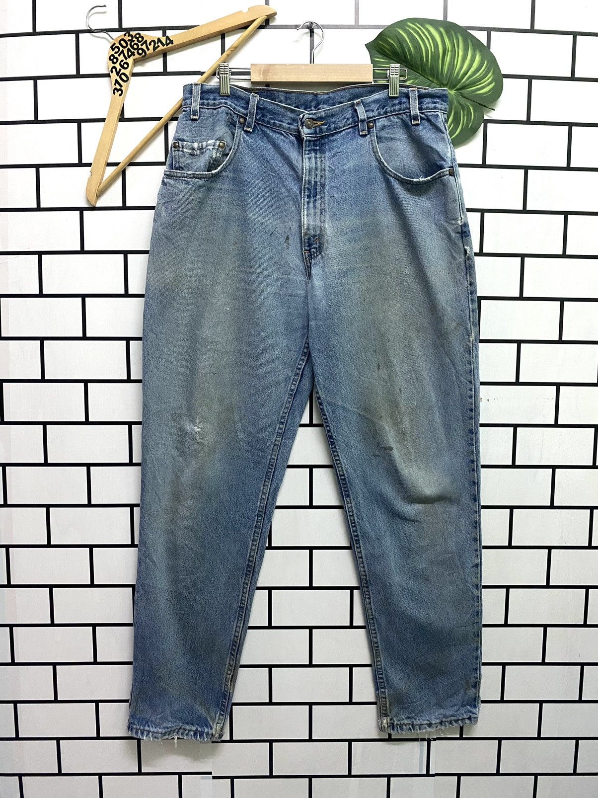 Levi's × Vintage Vintage 90s LEVIS 545 Brown Tab loose Fit Denim - L48 Size US 36 / EU 52 - 1 Thumbnail