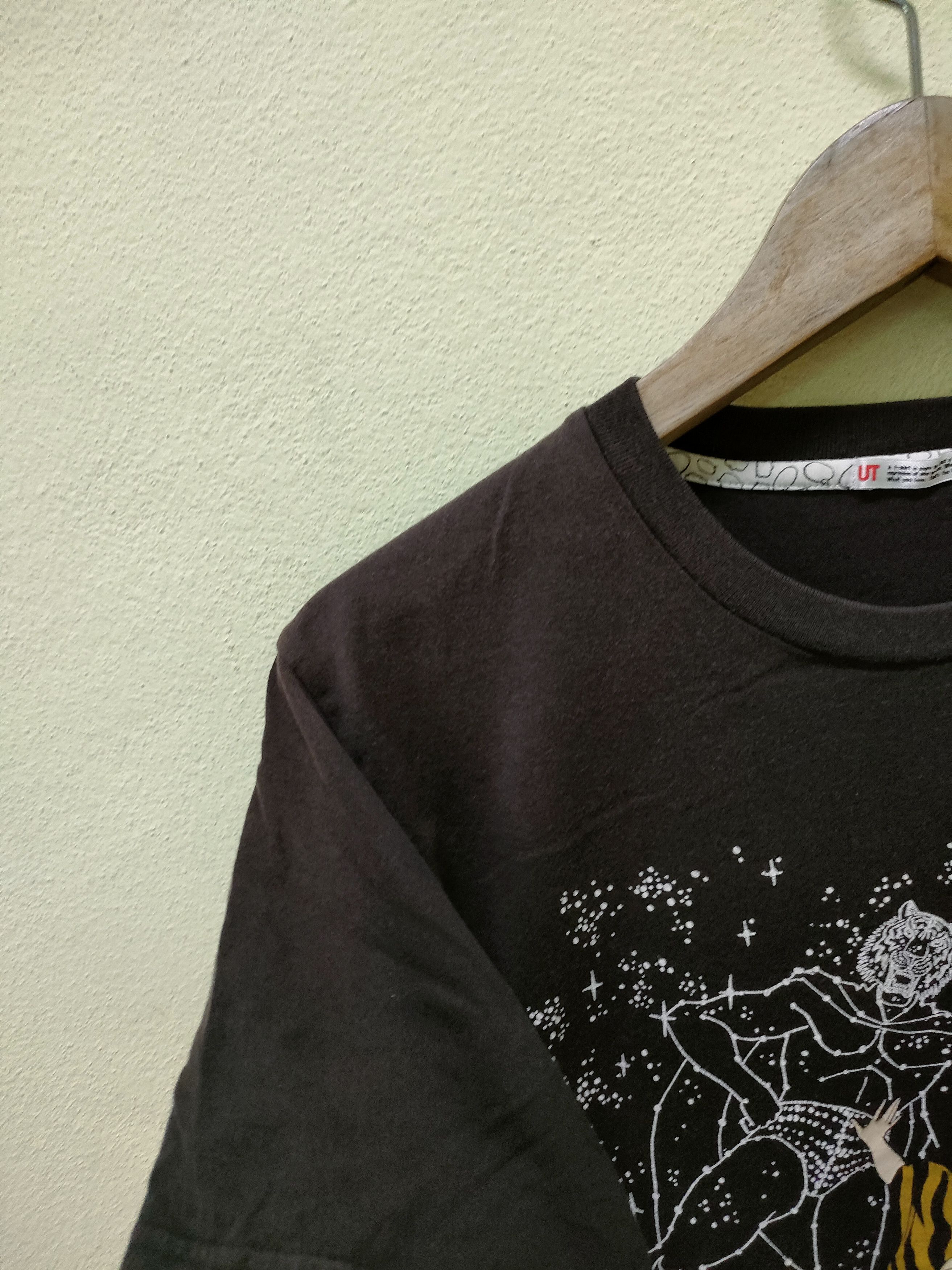 Cartoon Network × Uniqlo Tiger Party Anime T-shirt Size US M / EU 48-50 / 2 - 2 Thumbnail