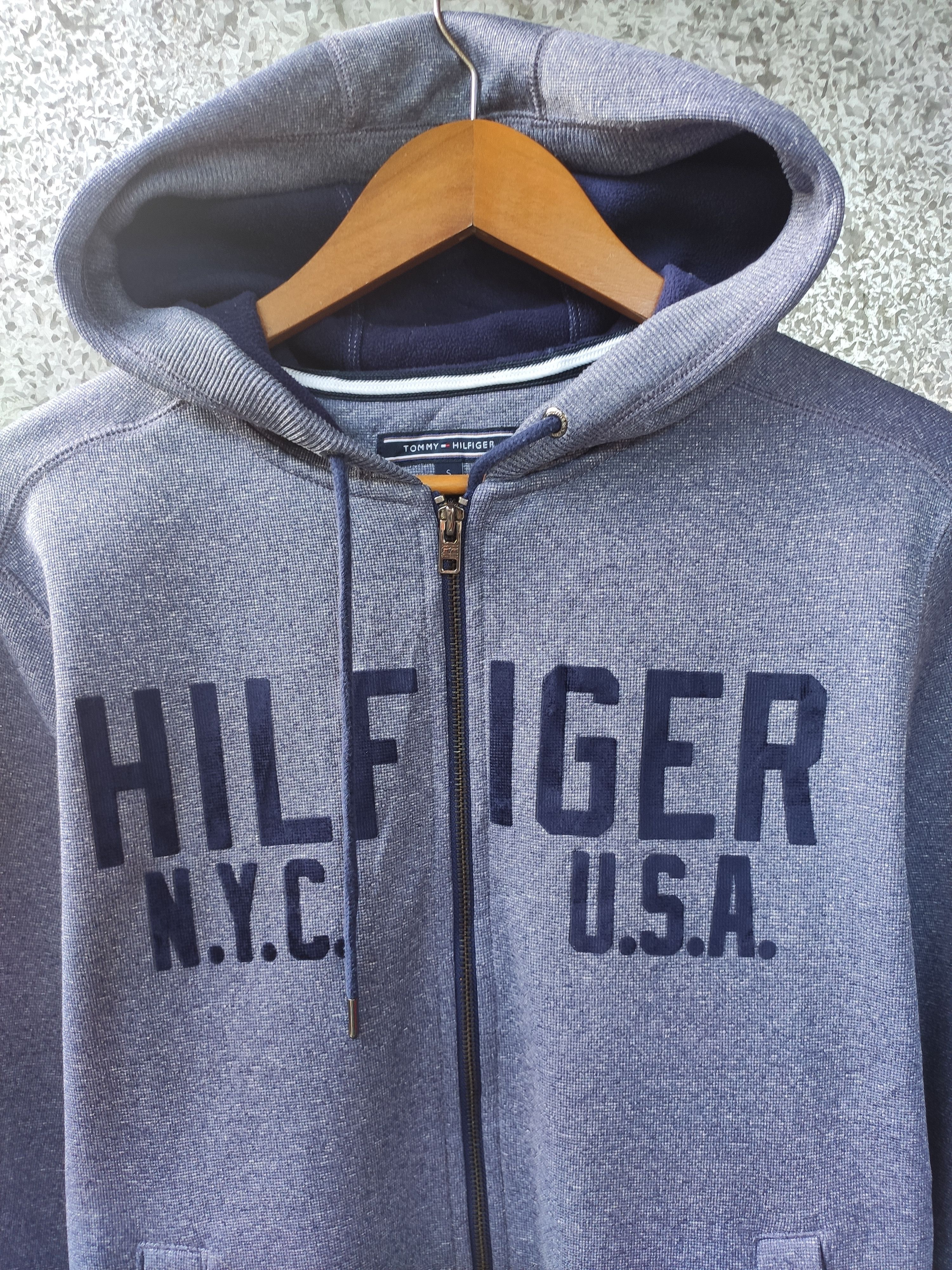 Tommy Hilfiger Tommy Hilfiger zipper Hoodies Size US S / EU 44-46 / 1 - 2 Thumbnail