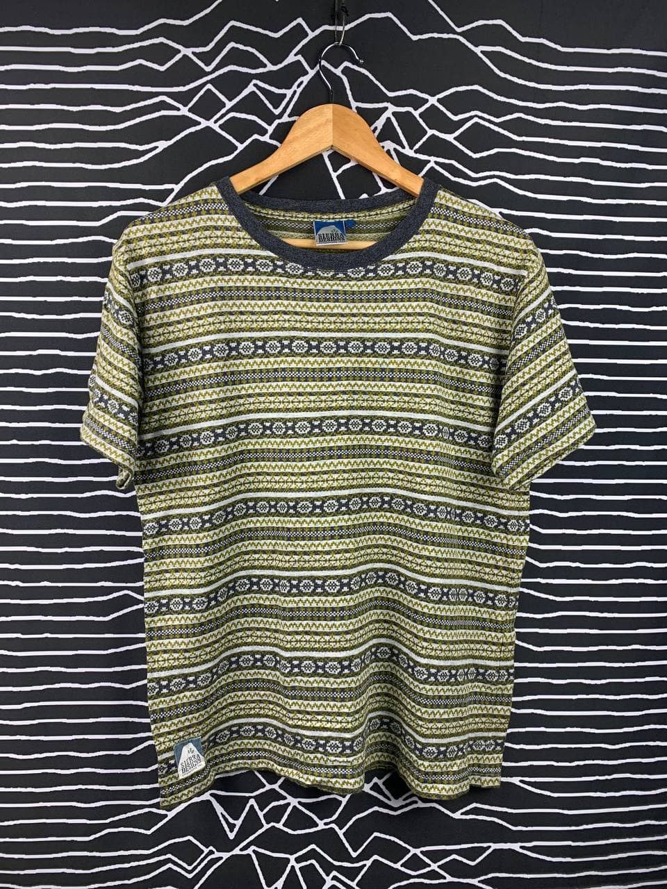 Sierra Designs Vtg Sierra Design Stripe Outdoor Tshirt Size US M / EU 48-50 / 2 - 1 Thumbnail