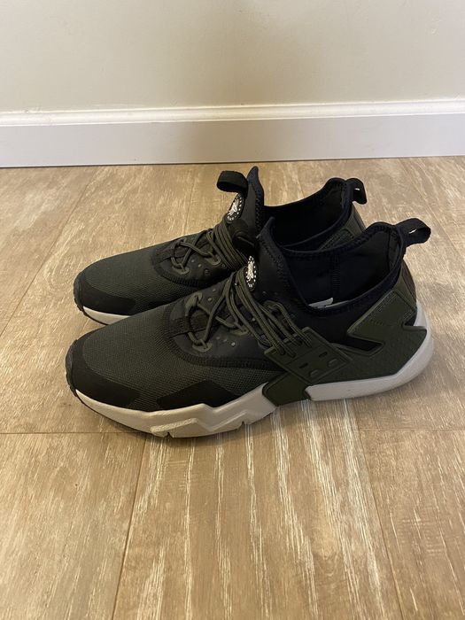 Nike huarache sequoia deals